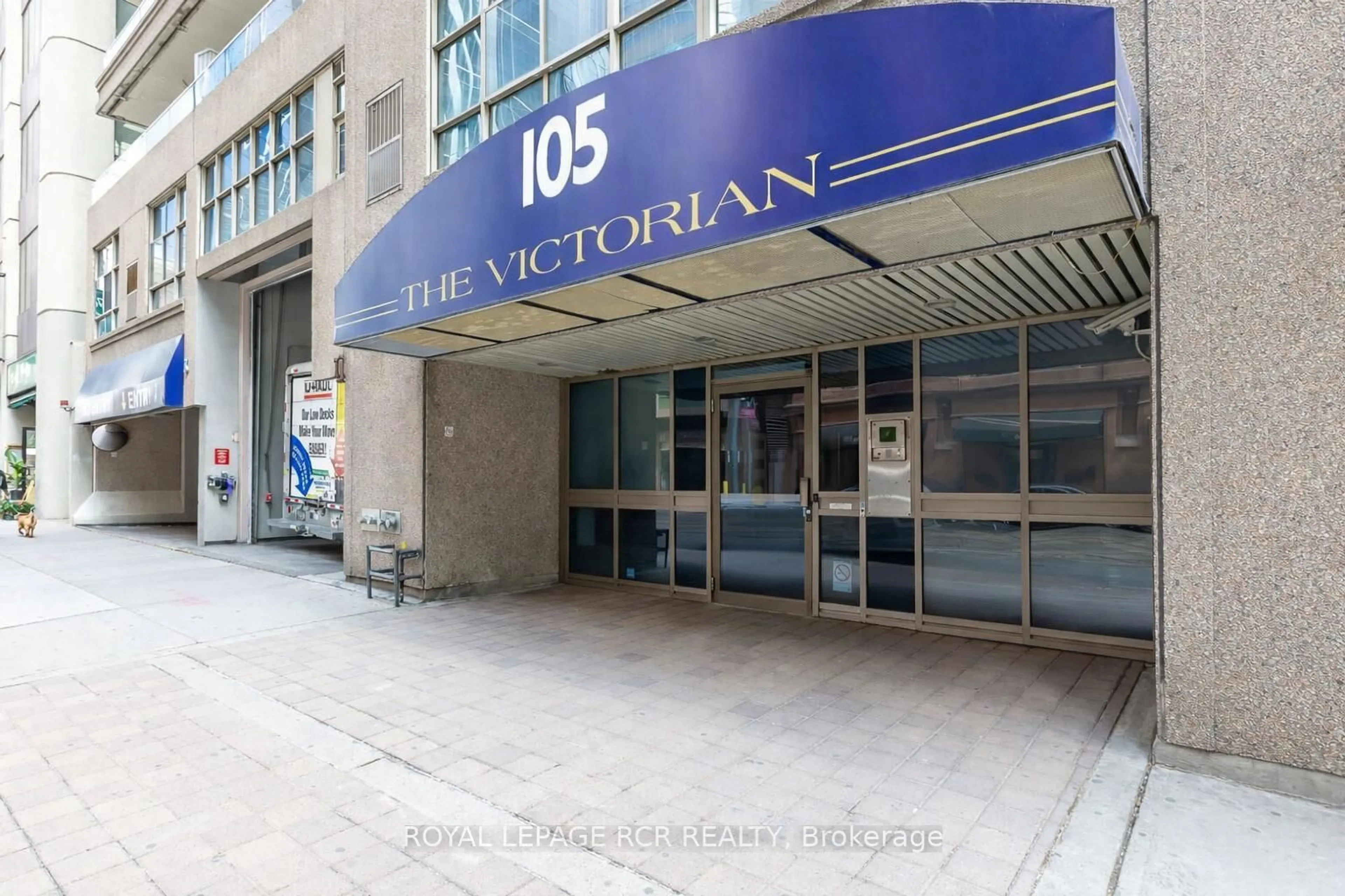 Indoor foyer for 105 Victoria St #804, Toronto Ontario M5C 3B4