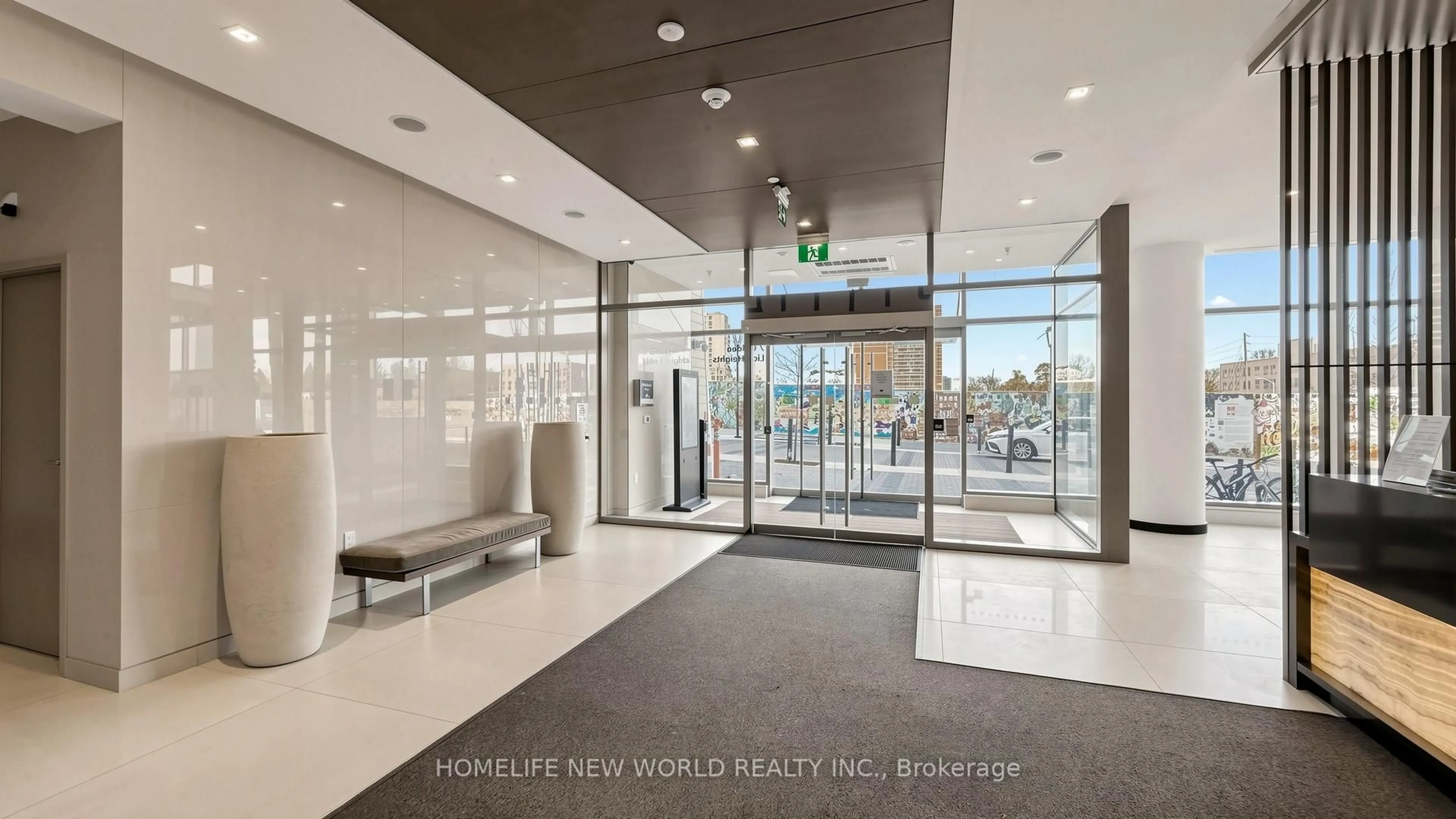 Indoor foyer for 7 golden lion Hts #N837, Toronto Ontario M2M 0C1