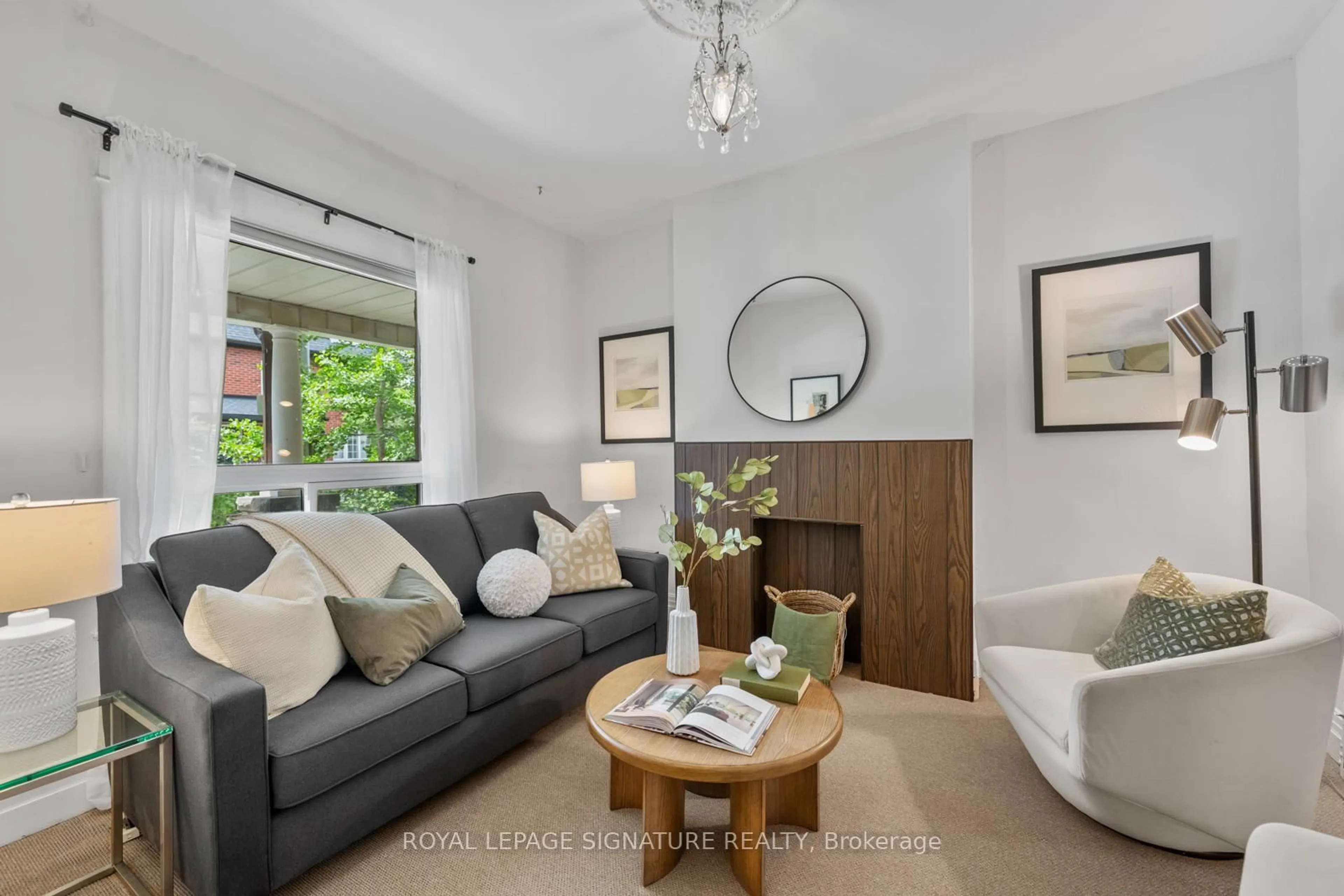 Living room with furniture, unknown for 261A St Helen's Ave, Toronto Ontario M6H 4A2