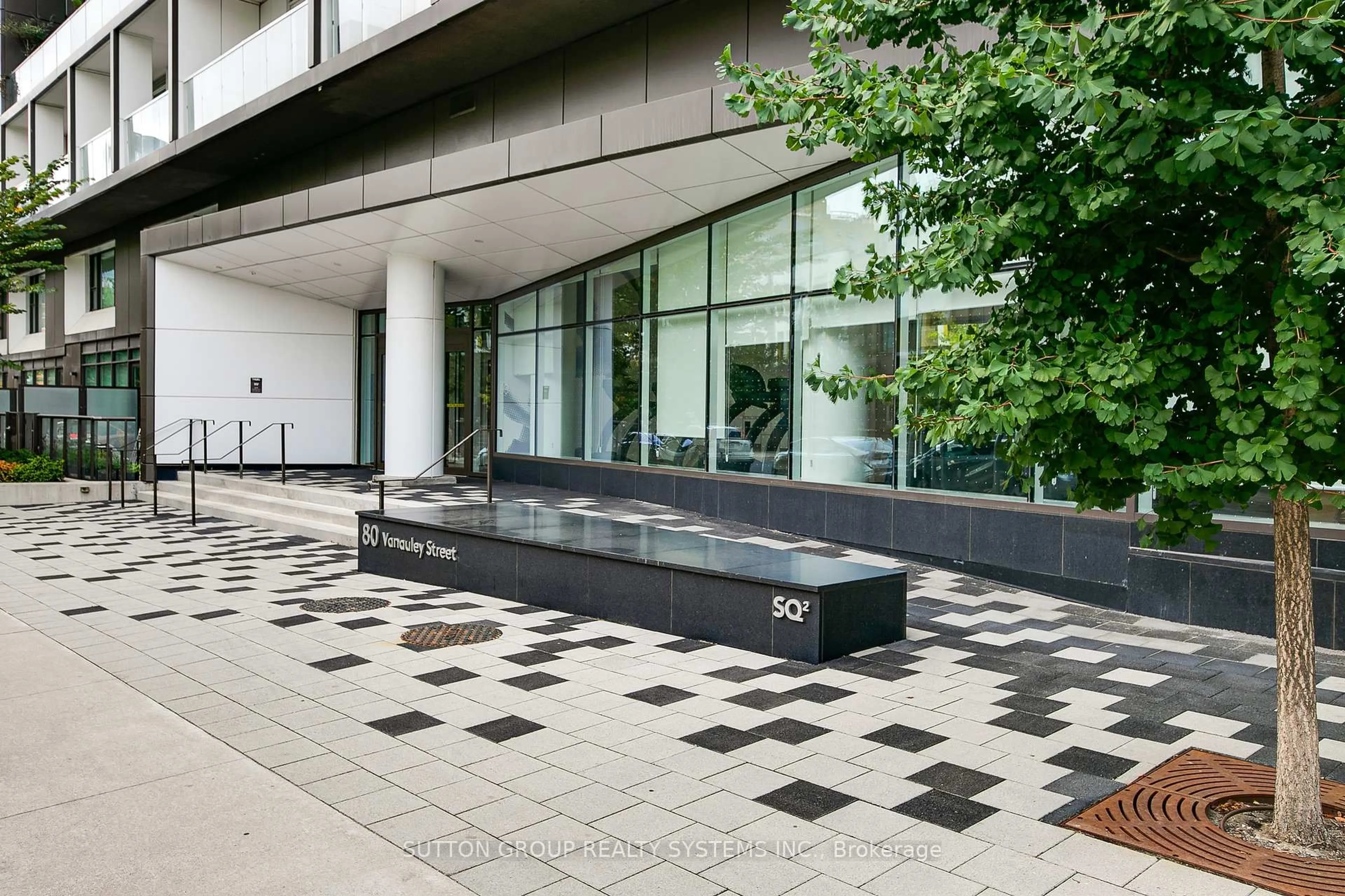 Patio, street for 80 Vanauley St #910, Toronto Ontario M5T 0C9