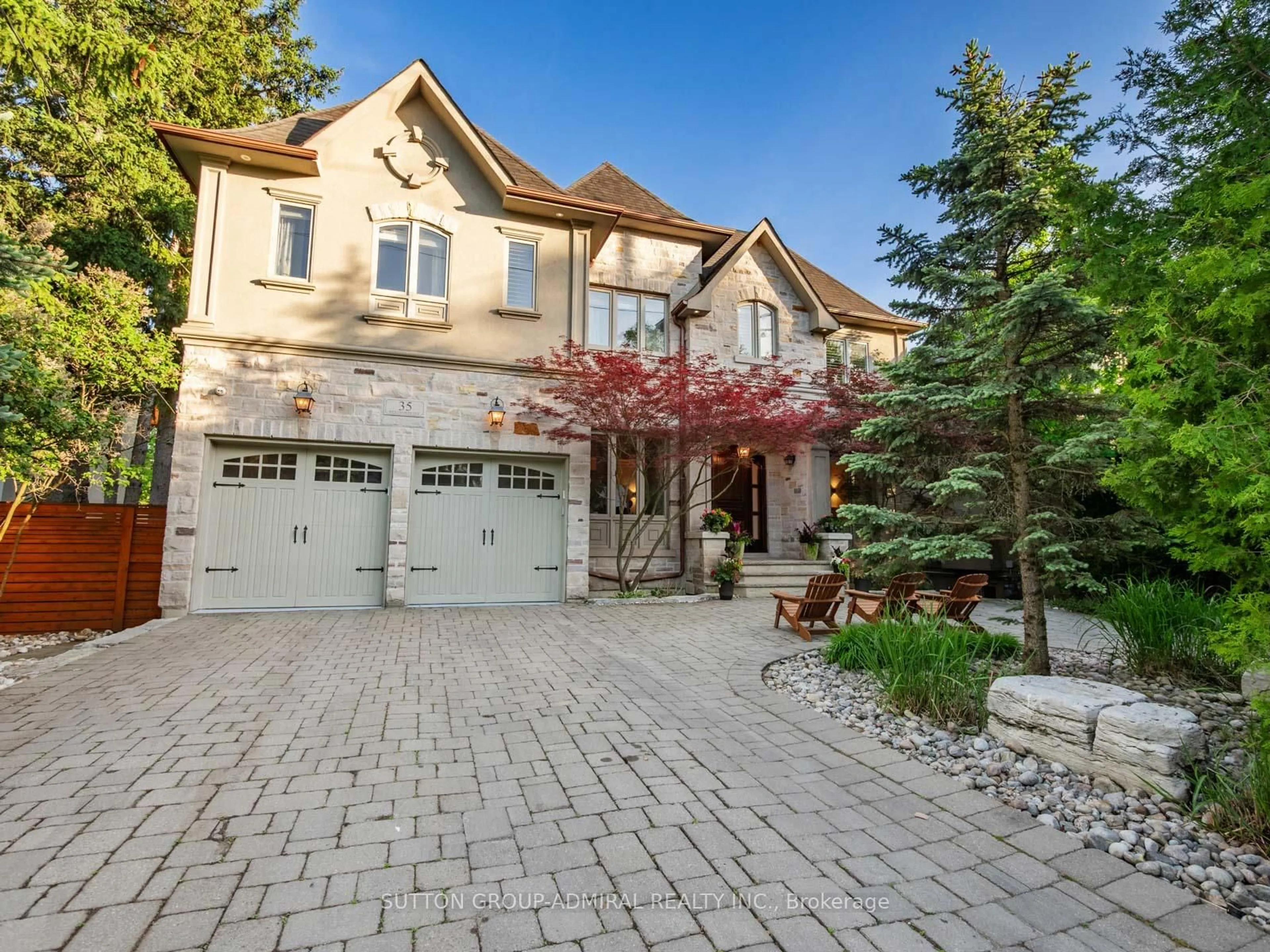 Home with brick exterior material, street for 35 Wentworth Ave, Toronto Ontario M2N 1T5