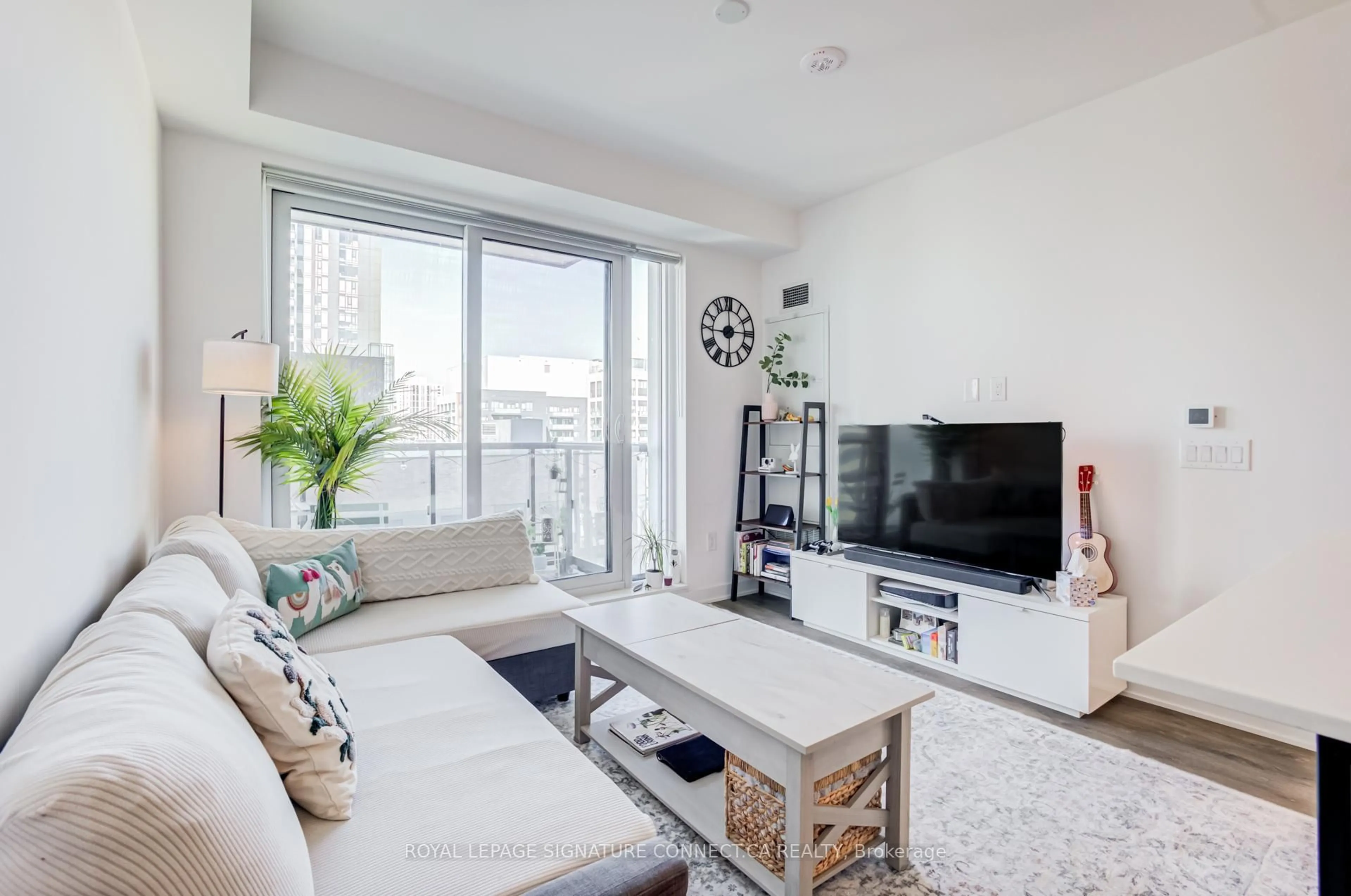 Living room with furniture, unknown for 130 River St #1307, Toronto Ontario M5A 0R8