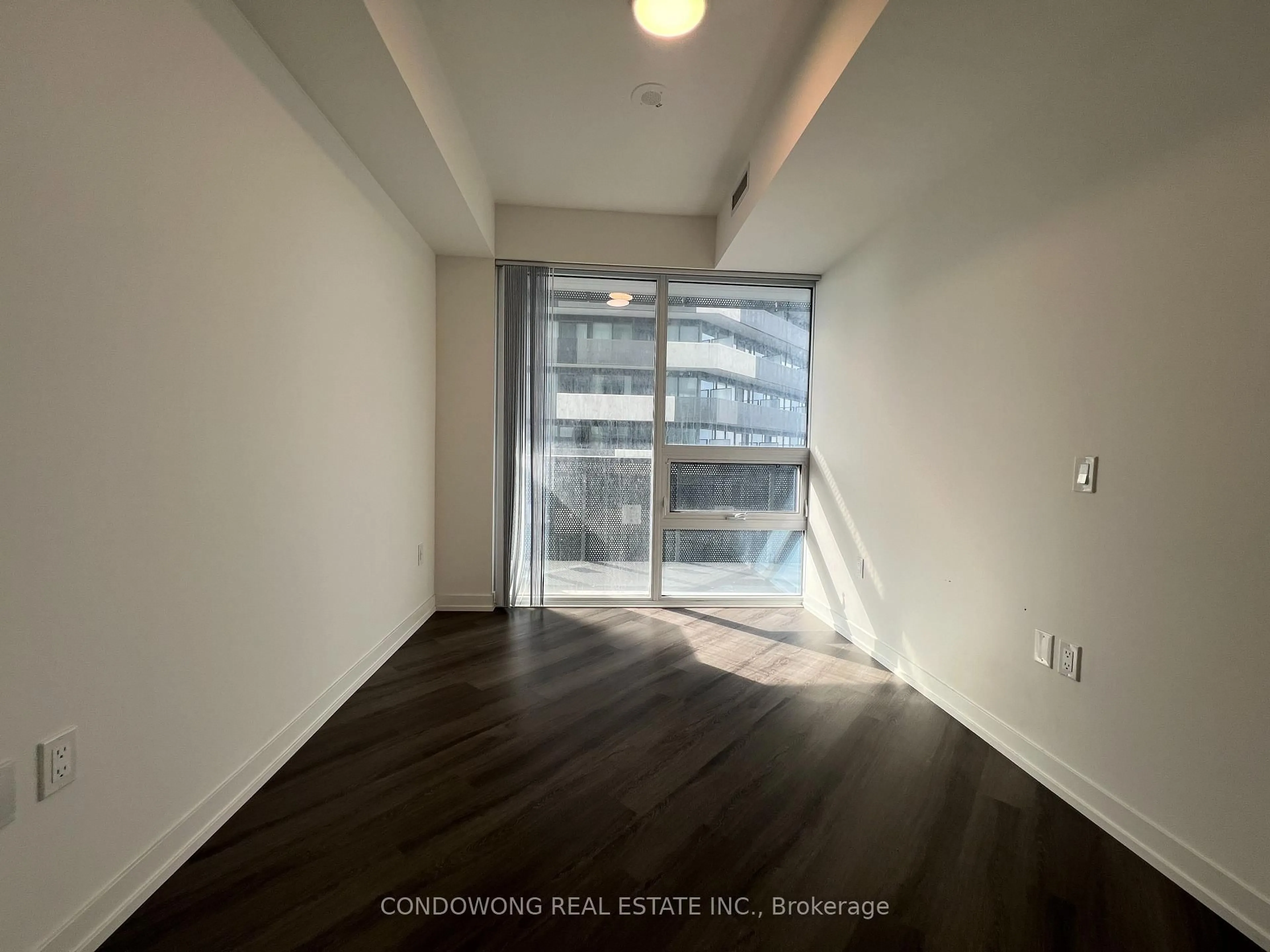 A pic of a room for 138 Downes St #6212, Toronto Ontario M5E 0E4