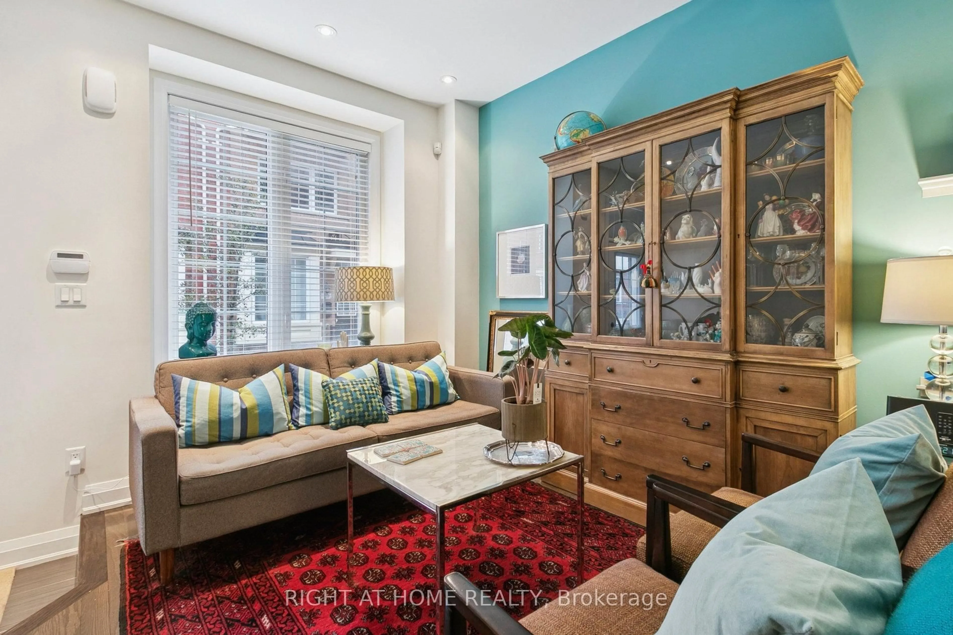 Living room with furniture, unknown for 28 Raffeix Lane, Toronto Ontario M5A 0G5
