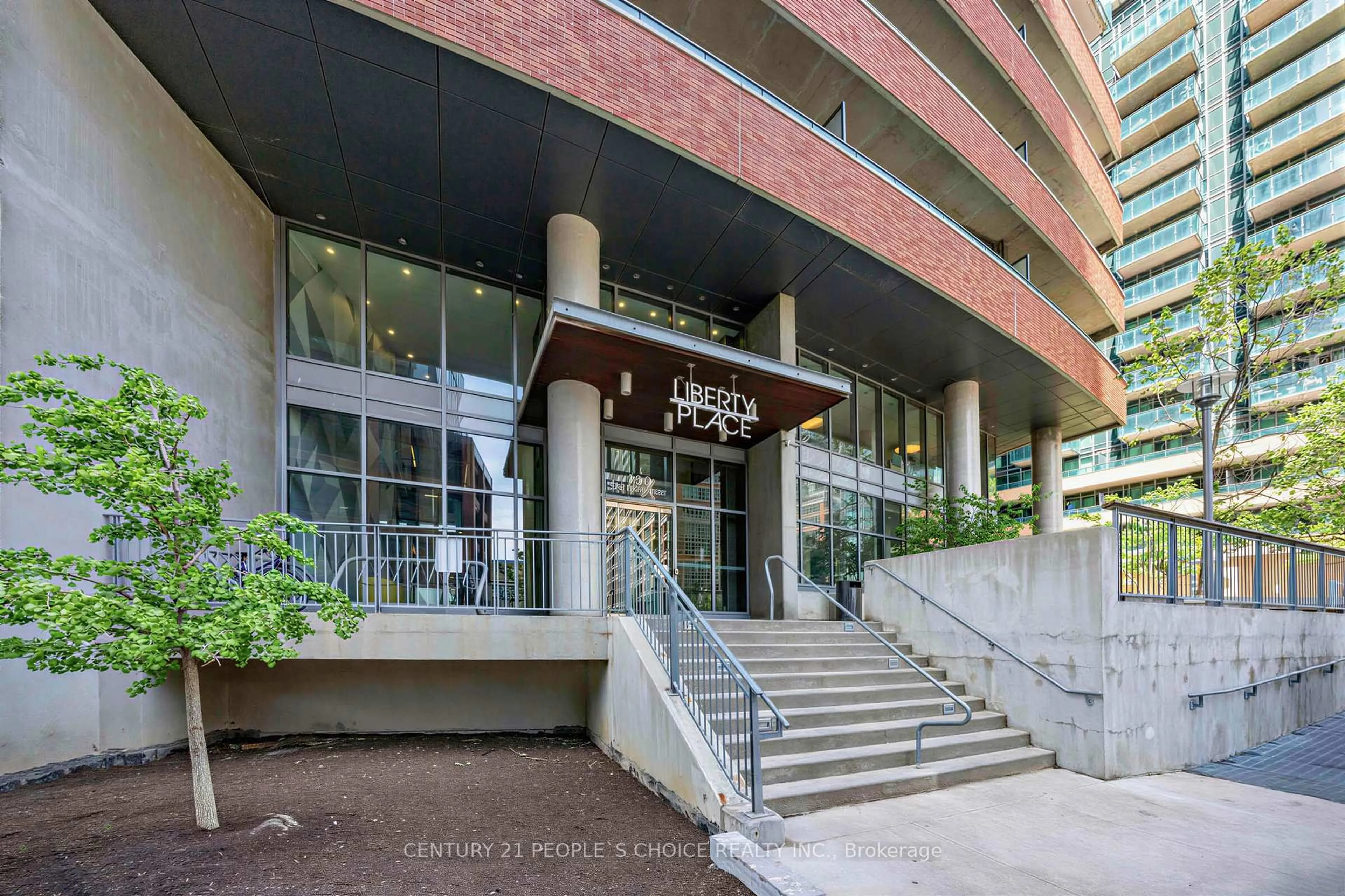 Indoor foyer for 150 East Liberty St #1508, Toronto Ontario M6K 3R5