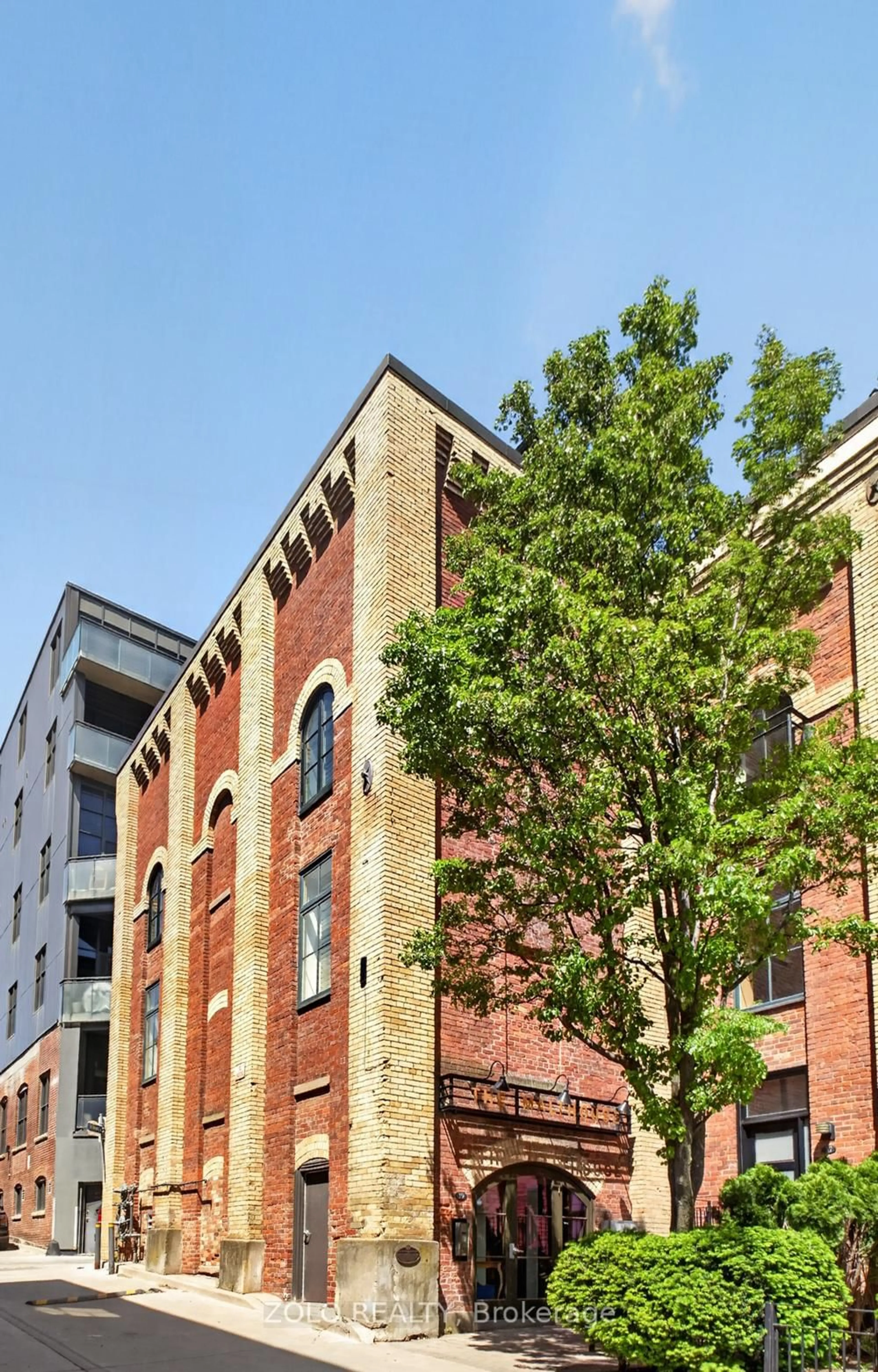 Home with brick exterior material, building for 39 Old Brewery Lane #3, Toronto Ontario M5A 3P2