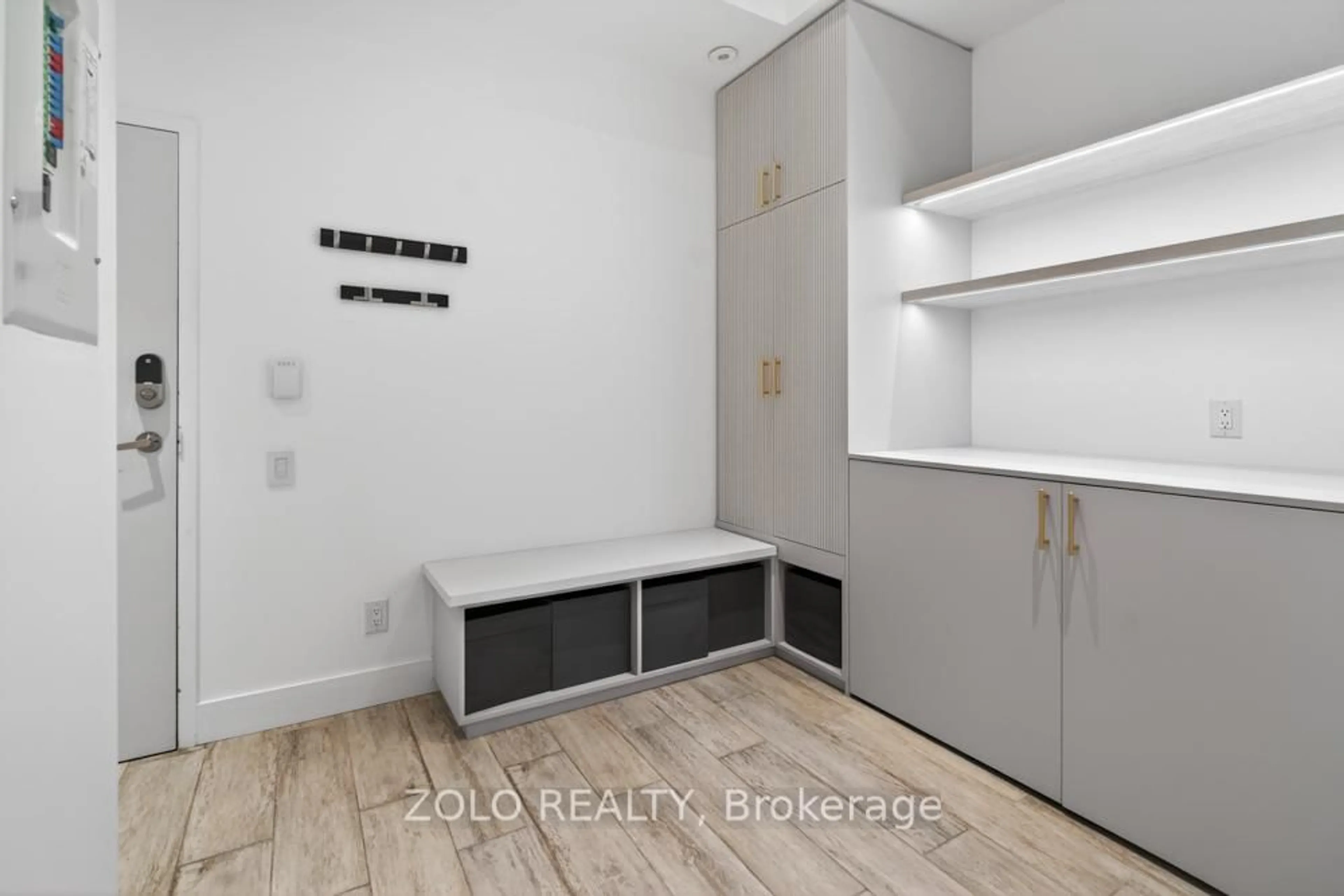 Laundry room for 39 Old Brewery Lane #3, Toronto Ontario M5A 3P2
