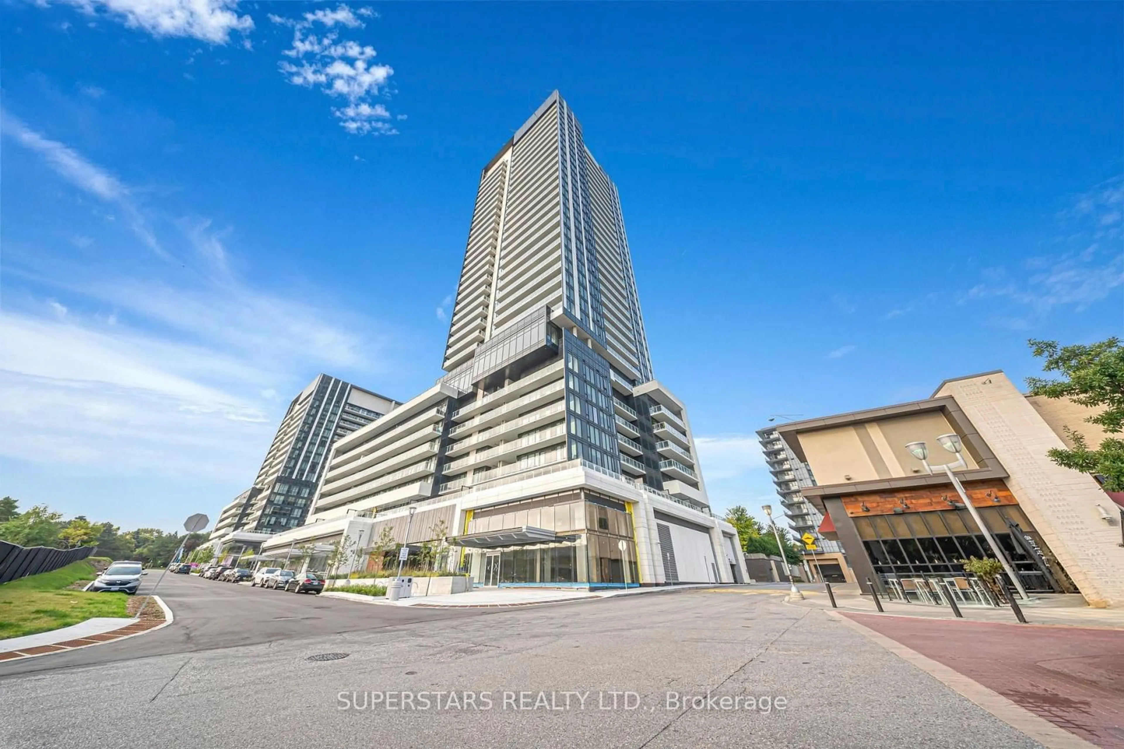 Indoor foyer for 50 O'Neill Rd #1001, Toronto Ontario M3C 0R1