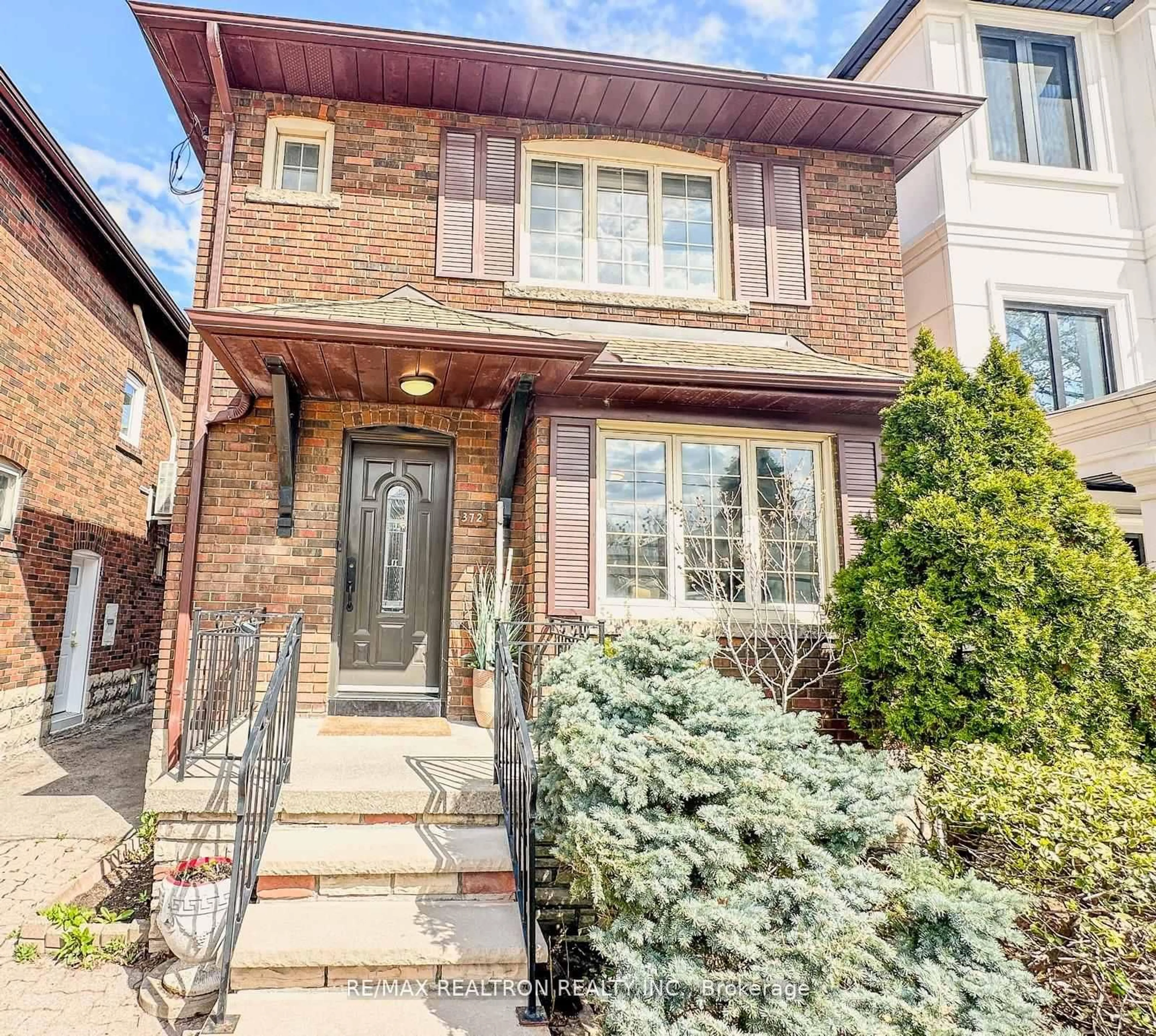 Home with brick exterior material, street for 372 St Germain Ave, Toronto Ontario M5M 1W5