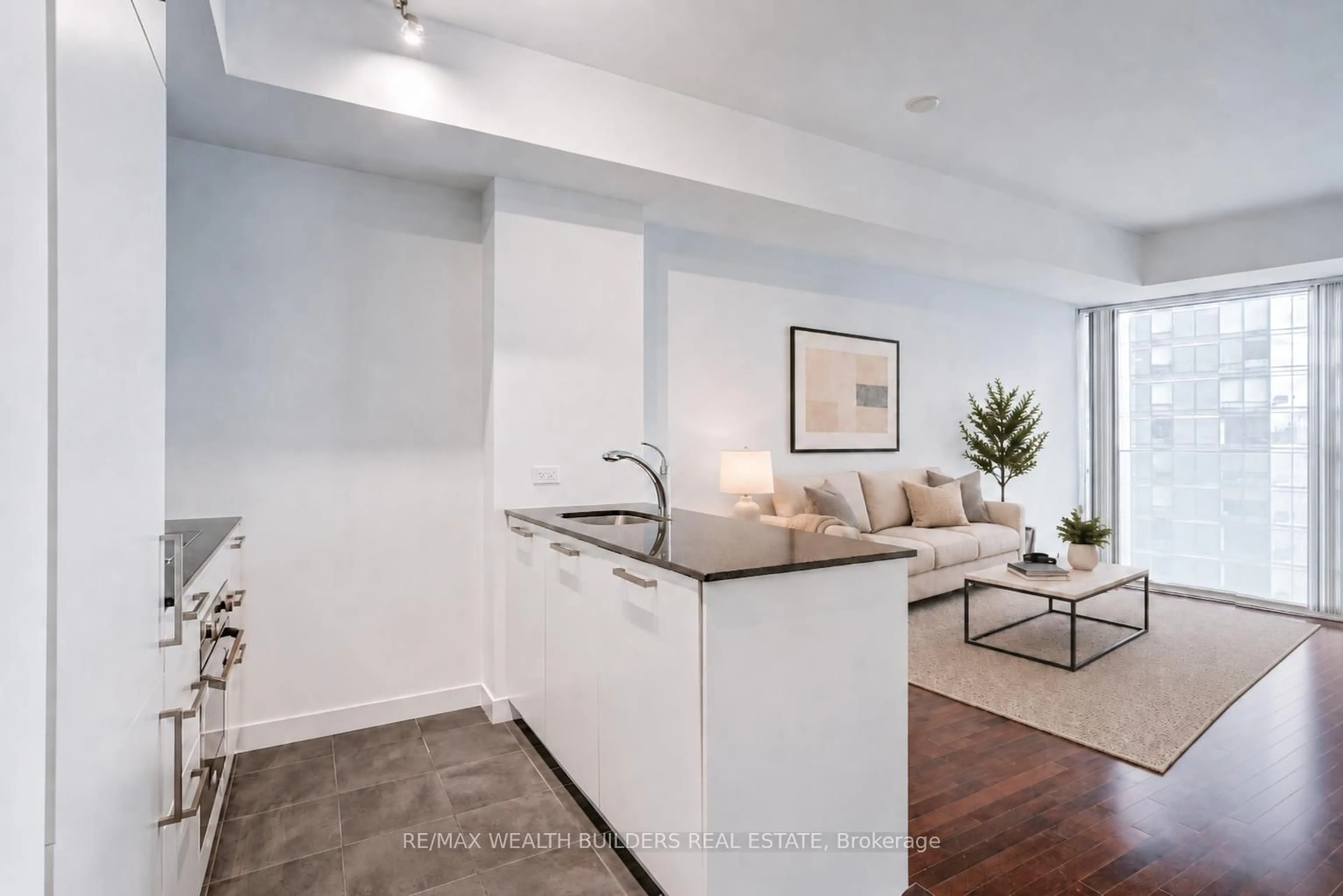 Open concept kitchen, unknown for 12 York St #1403, Toronto Ontario M5J 0A9