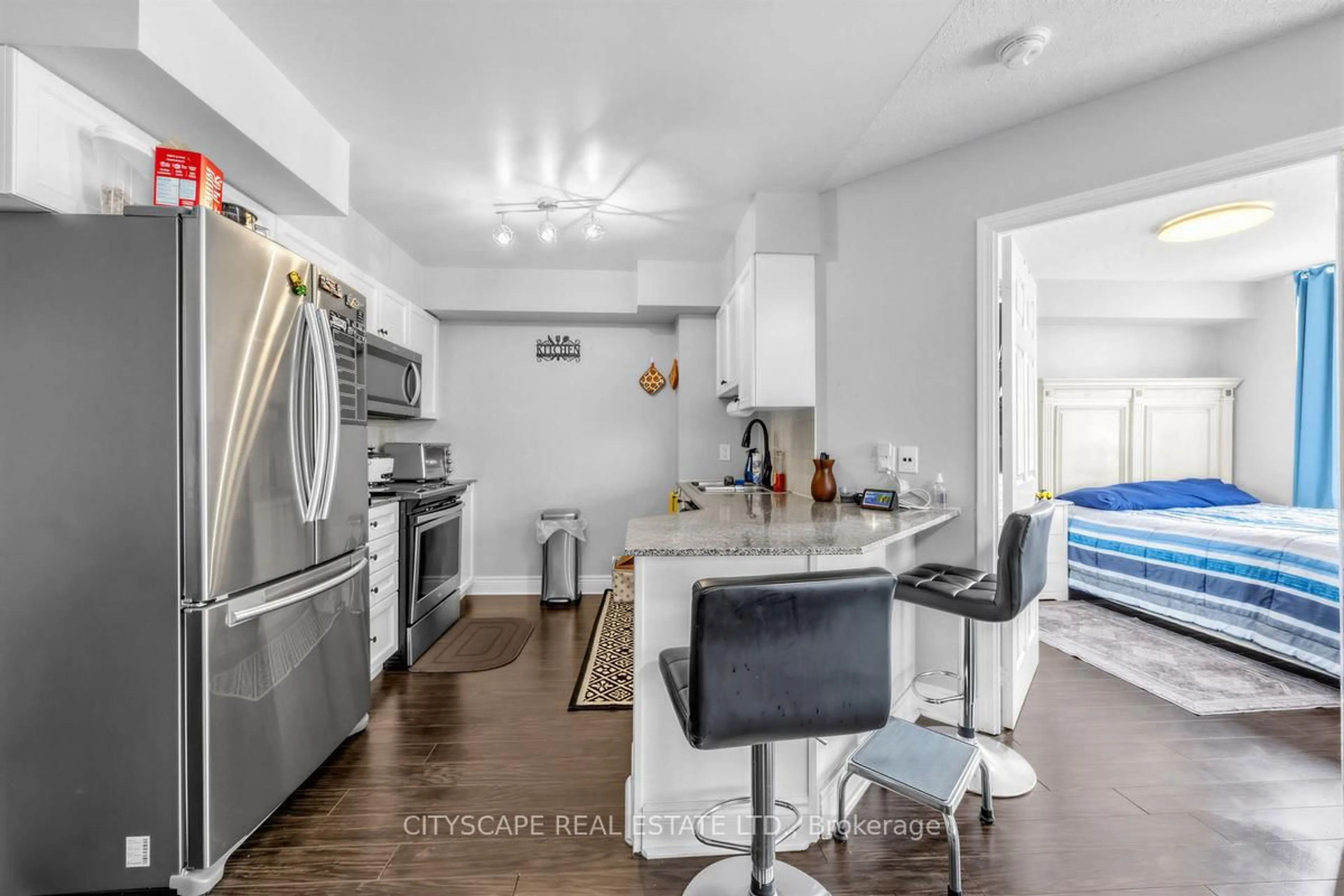 Open concept kitchen, unknown for 1730 Eglinton Ave #511, Toronto Ontario M4A 2X9