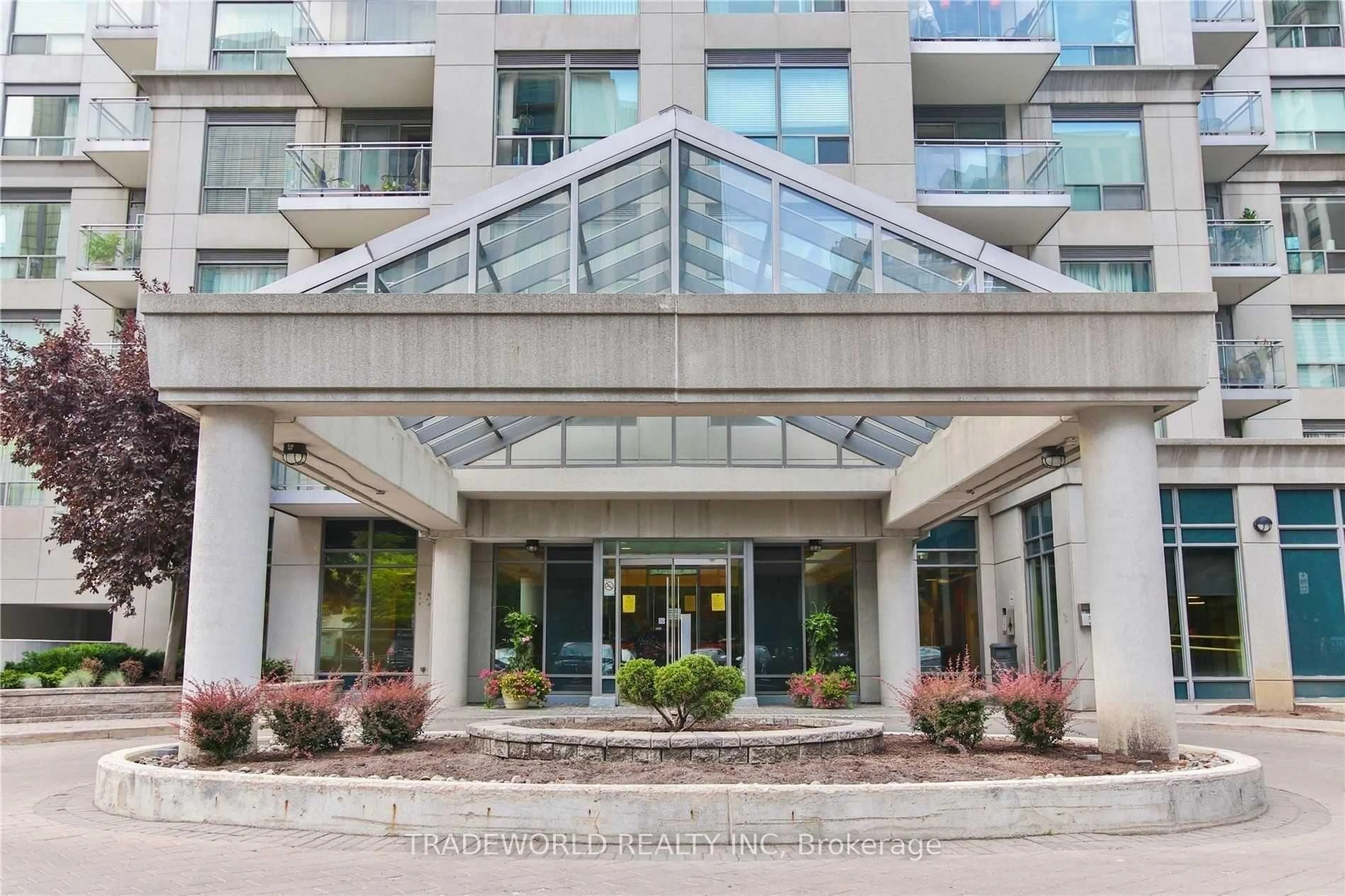 Lobby for 21 Hillcrest Ave #501, Toronto Ontario M2N 7K2