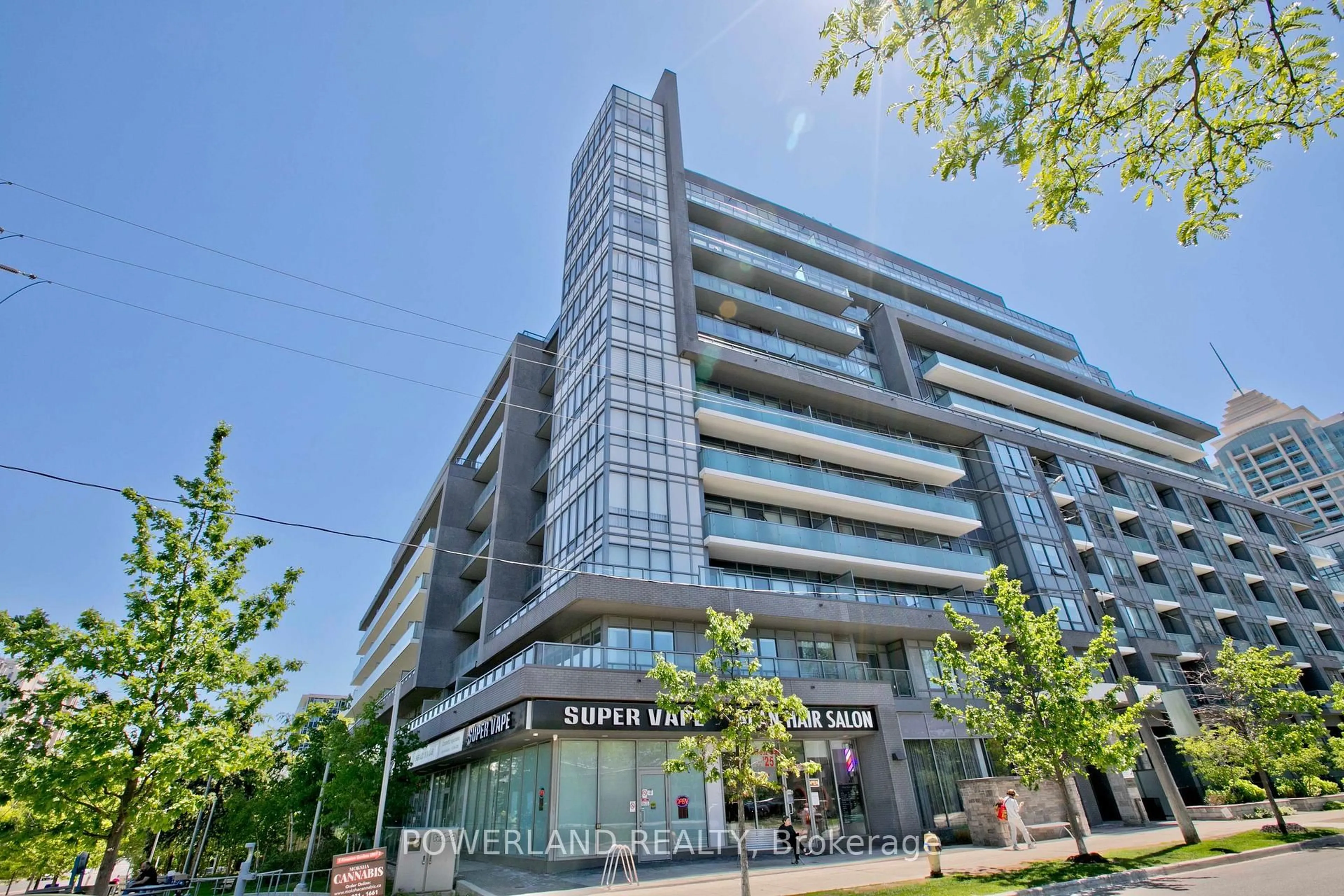 Indoor foyer for 7 kenaston Gdns #lph08, Toronto Ontario M2K 1G7