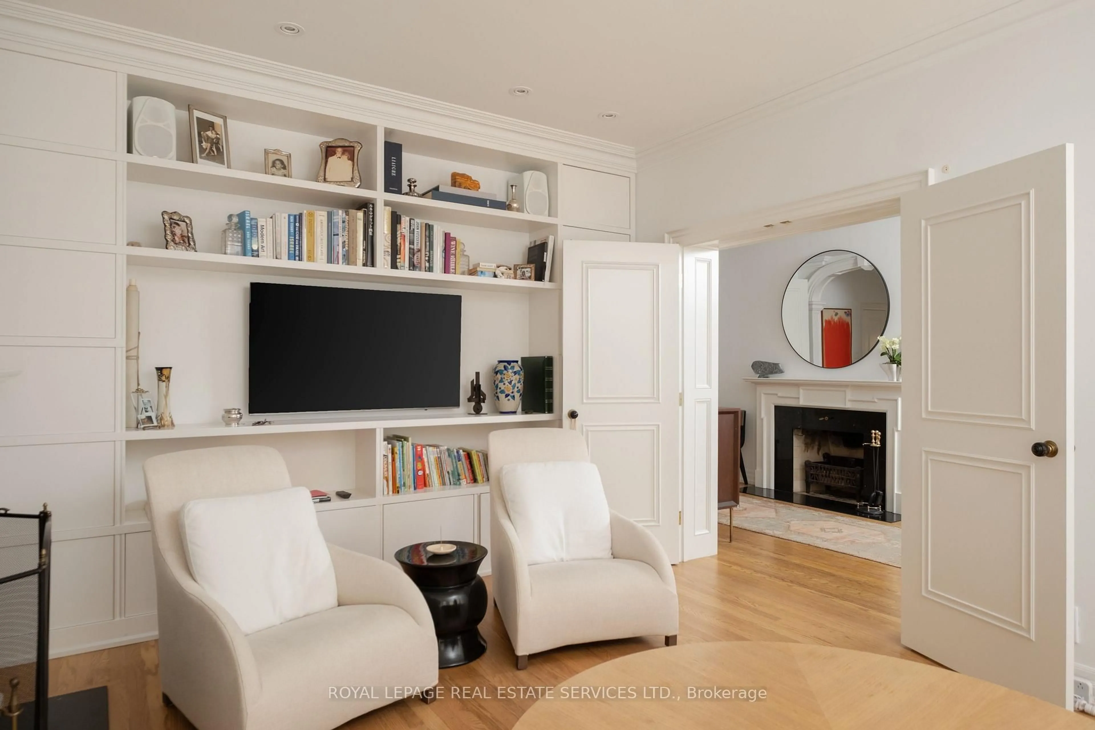 Living room with furniture, wood/laminate floor for 80 Binscarth Rd, Toronto Ontario M4W 1Y4