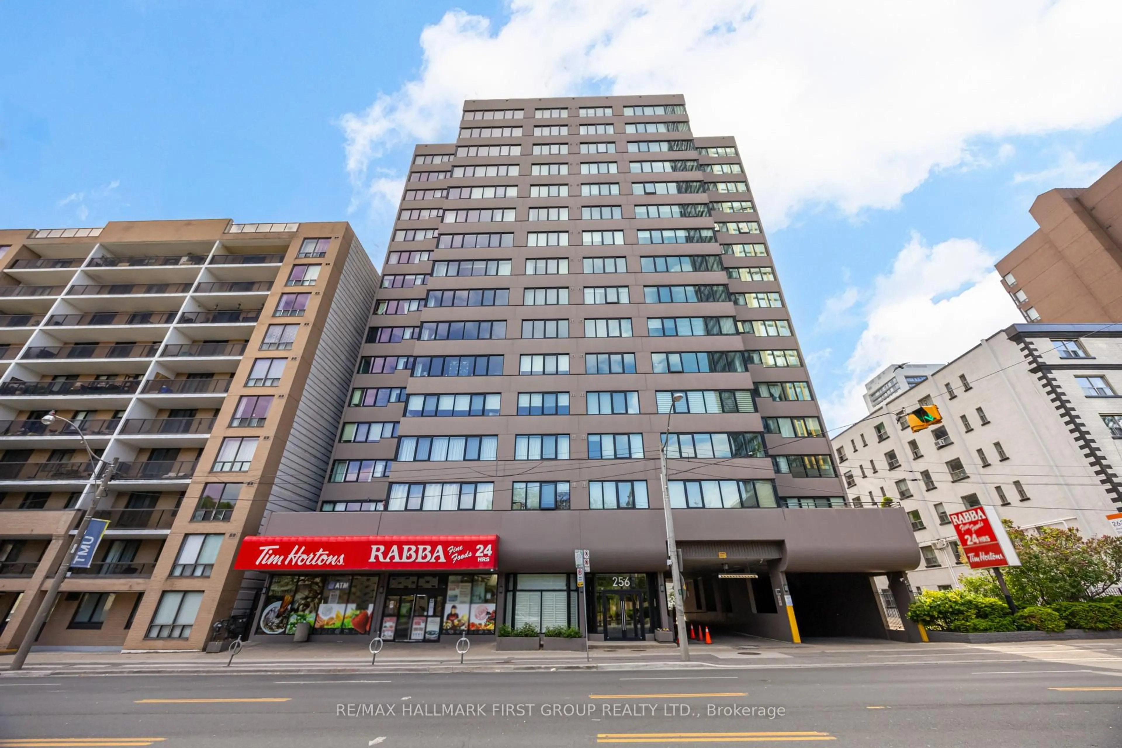 Unknown for 256 Jarvis St #12D, Toronto Ontario M5B 2J4