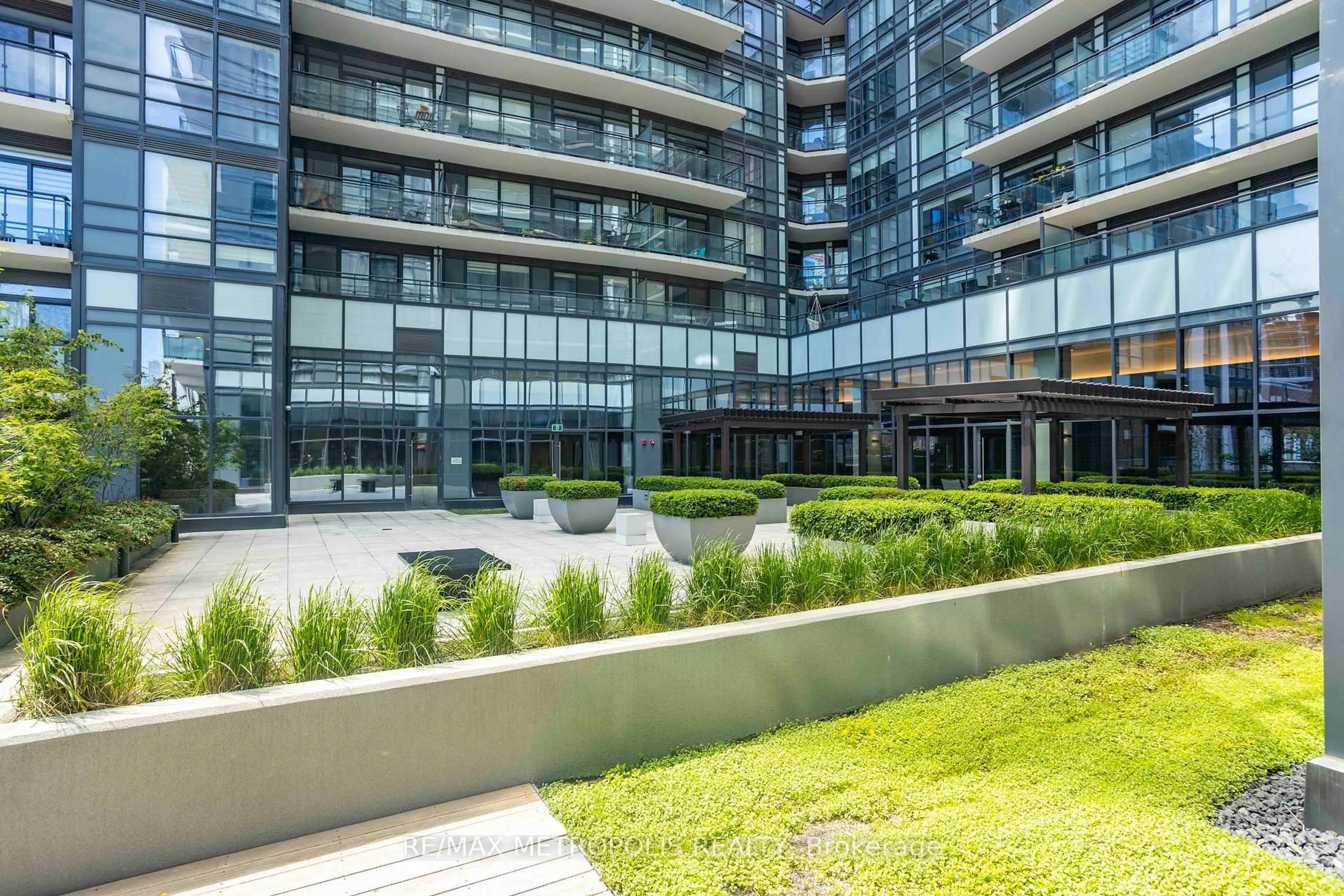 Patio, unknown for 460 Adelaide St #1606, Toronto Ontario M5A 0E7