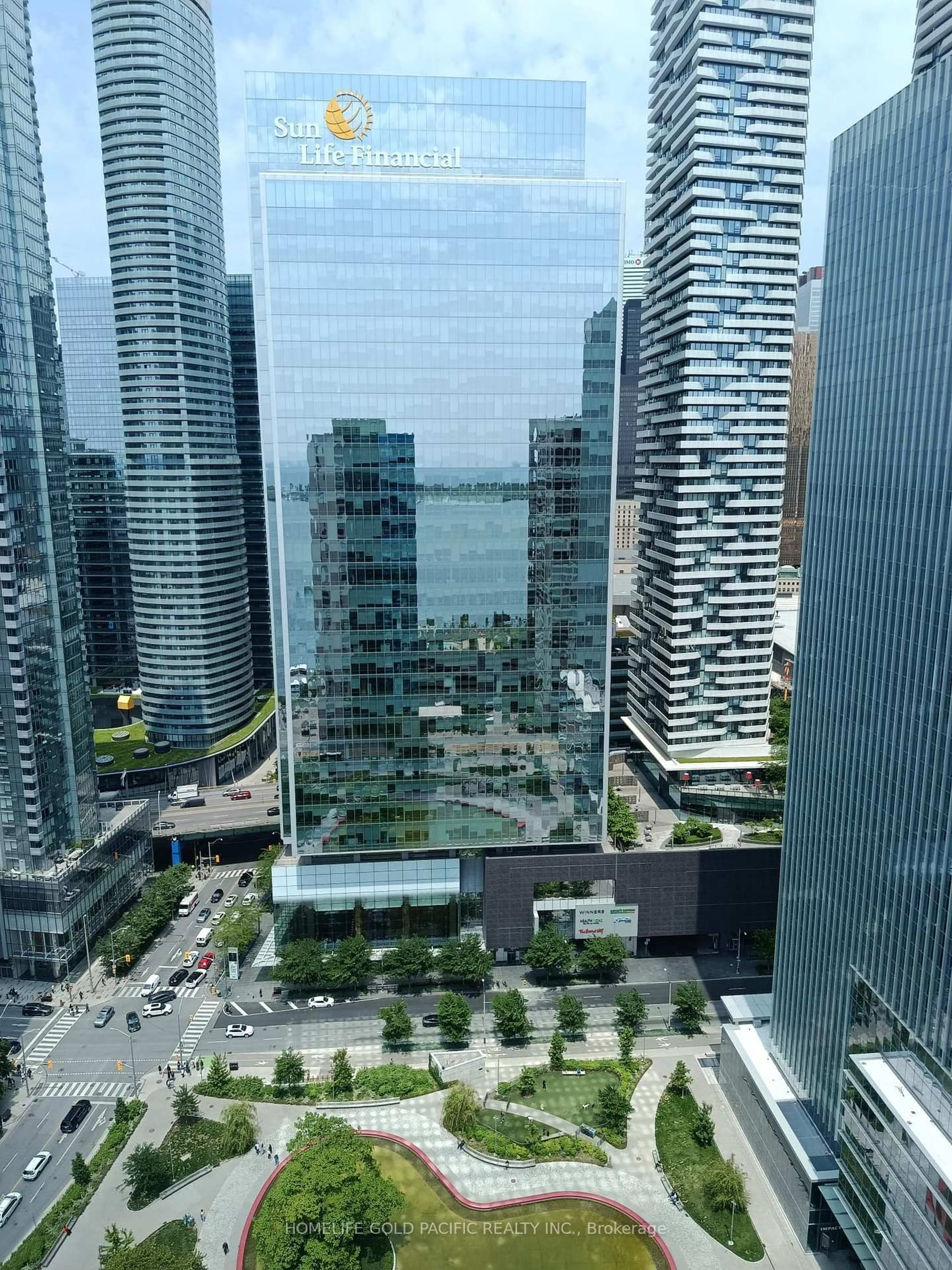 Unknown for 77 Harbour Sq #3702, Toronto Ontario M5J 2S2