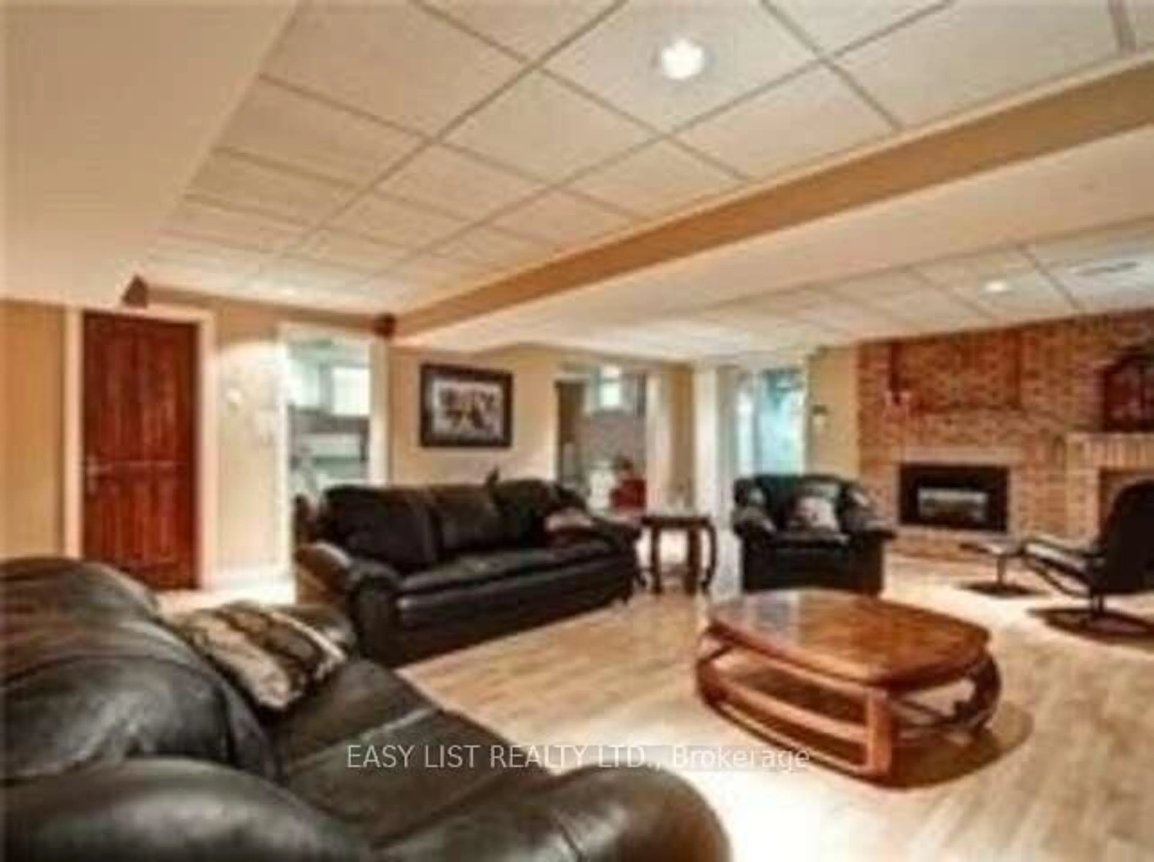 Unknown for 89 Patricia Ave, Toronto Ontario M2M 1J1