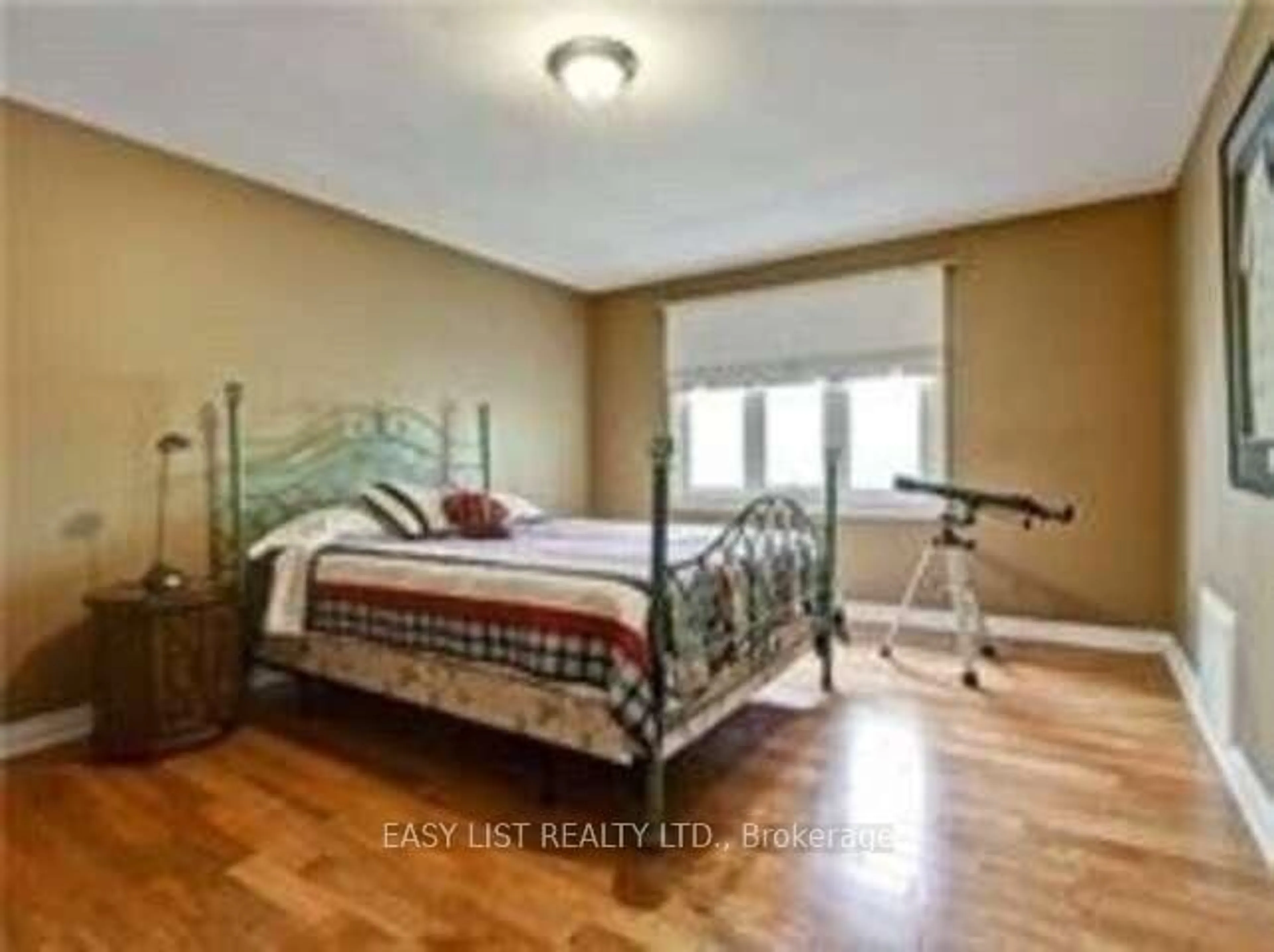 Bedroom with bed, wood/laminate floor for 89 Patricia Ave, Toronto Ontario M2M 1J1