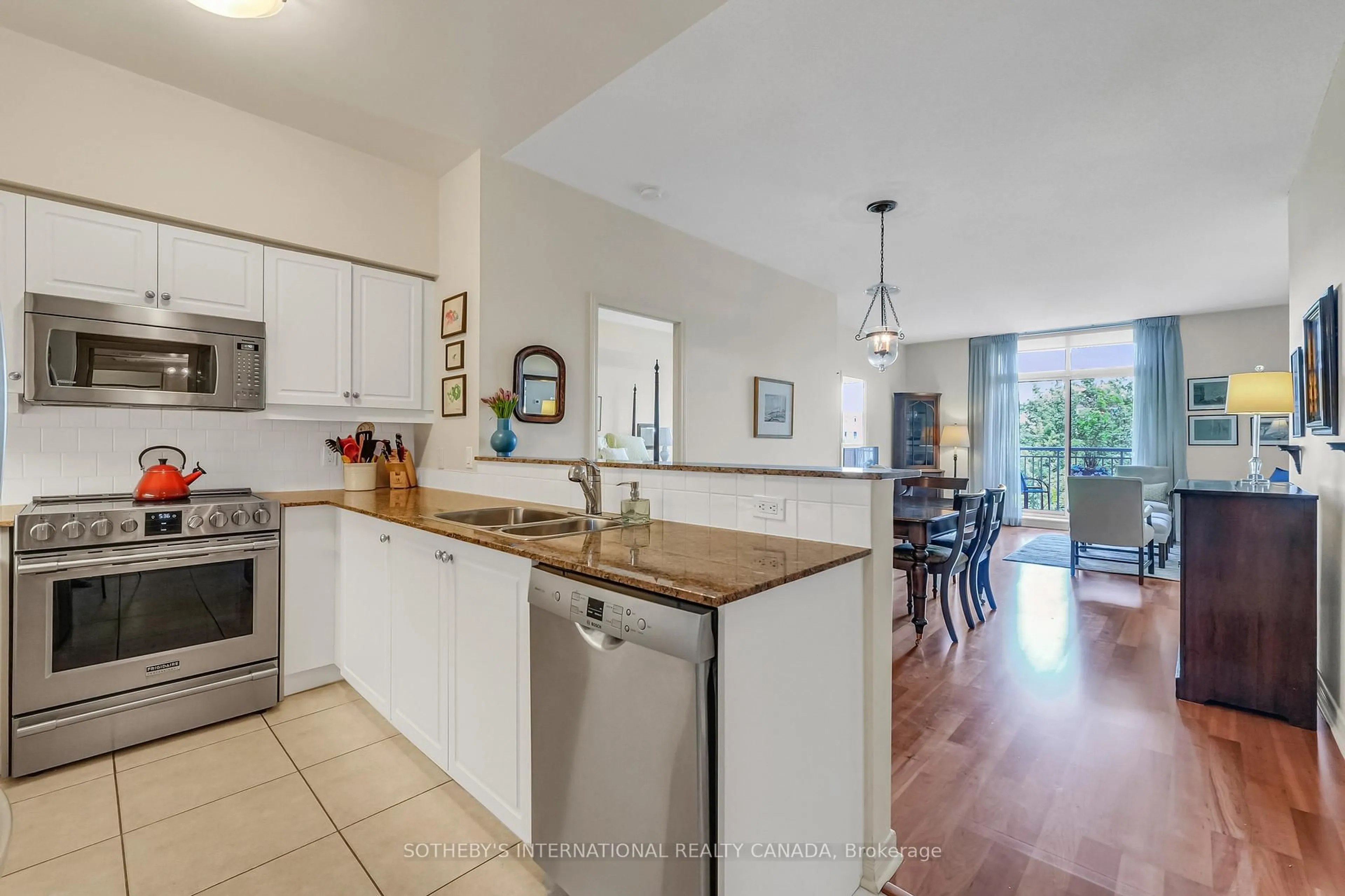 Open concept kitchen, unknown for 455 Rosewell Ave #417, Toronto Ontario M2R 2H9