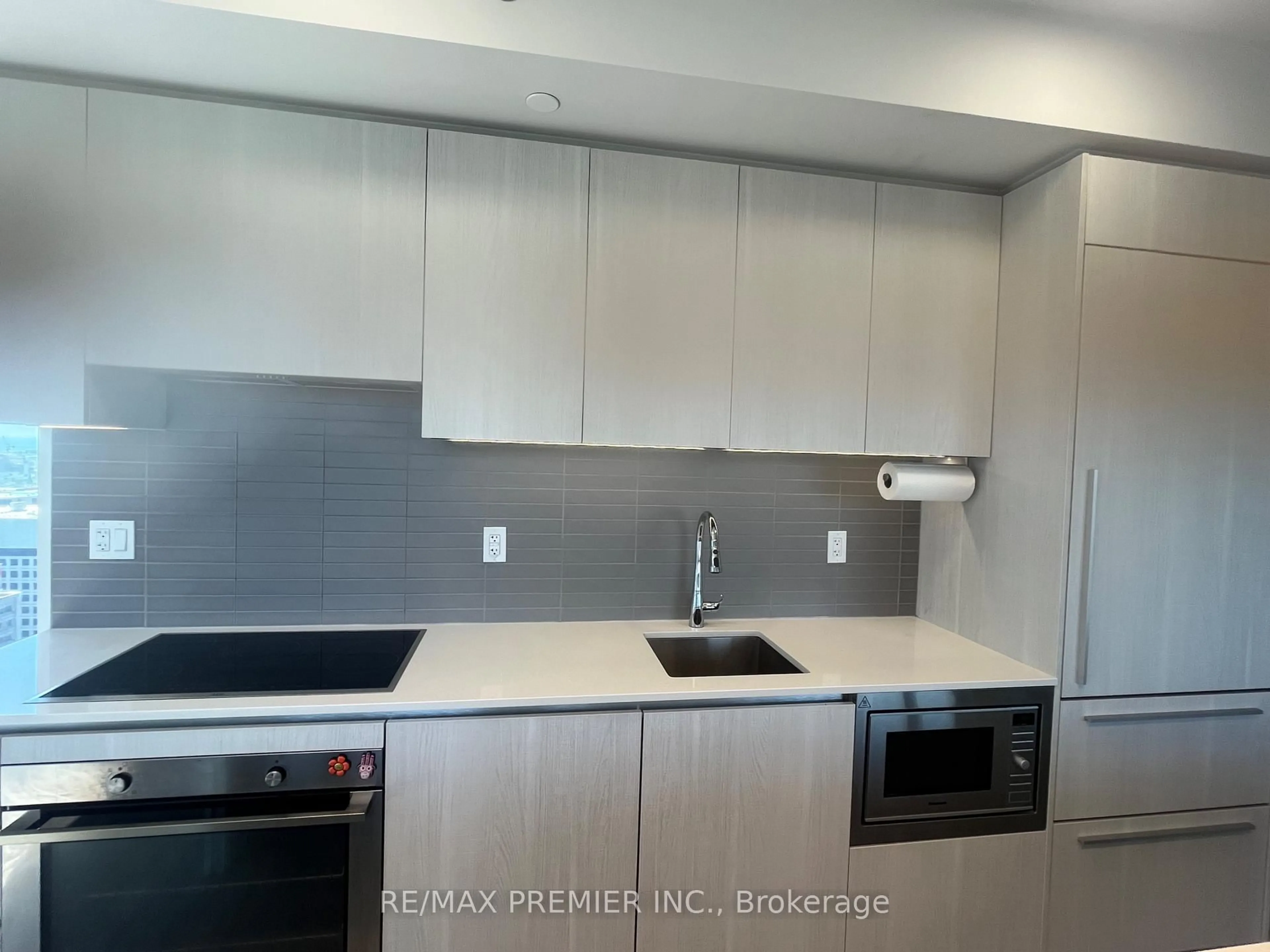 Standard kitchen, unknown for 8 Cumberland St #3506, Toronto Ontario M4W 1J5