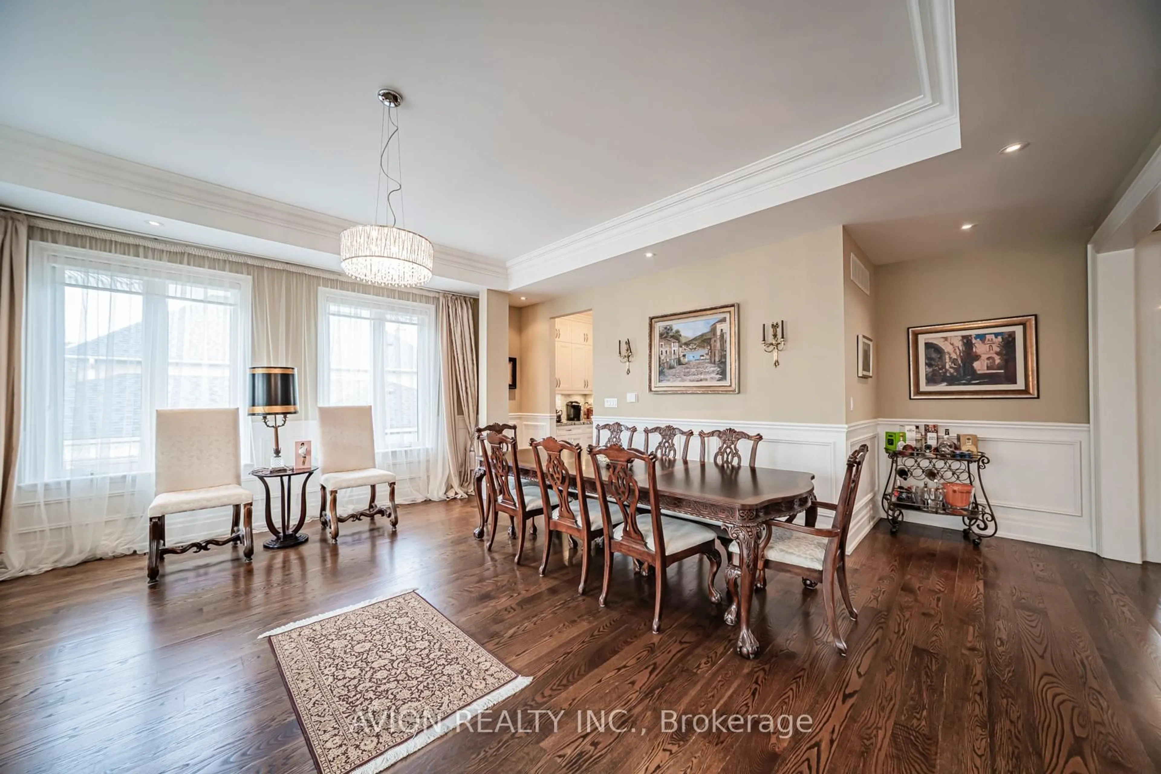 Dining room, wood/laminate floor for 136 Homewood Ave, Toronto Ontario M2M 1K3
