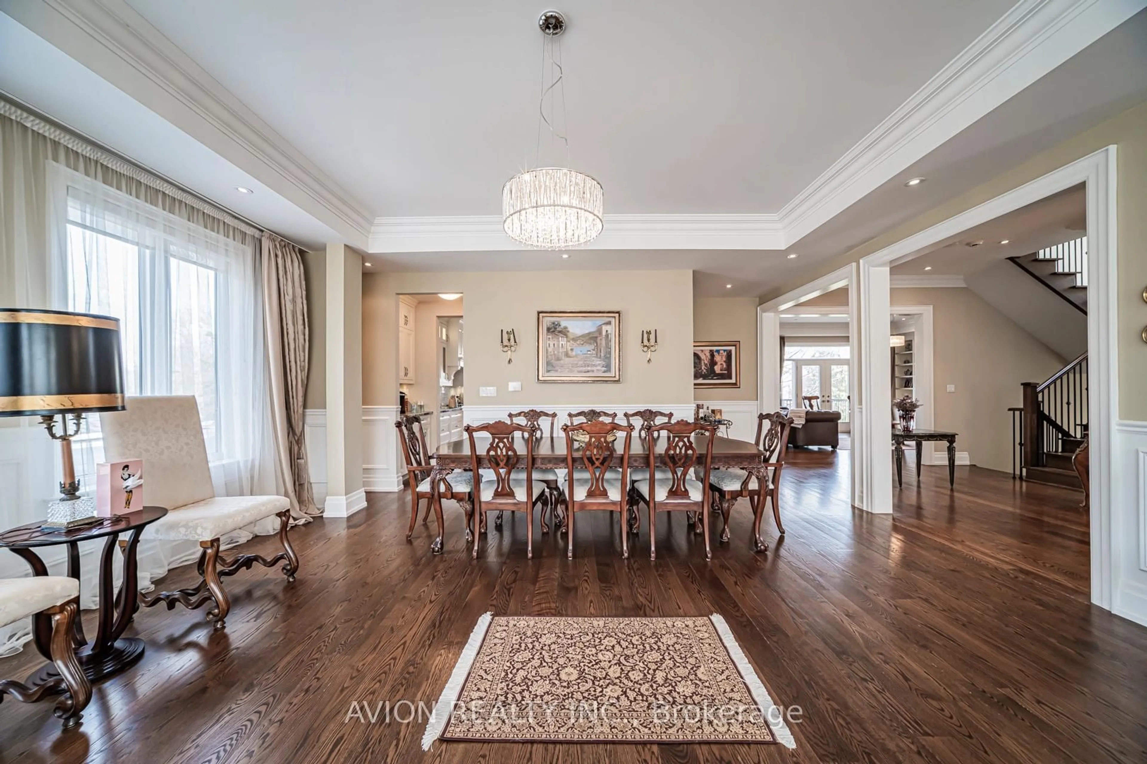 Dining room, wood/laminate floor for 136 Homewood Ave, Toronto Ontario M2M 1K3