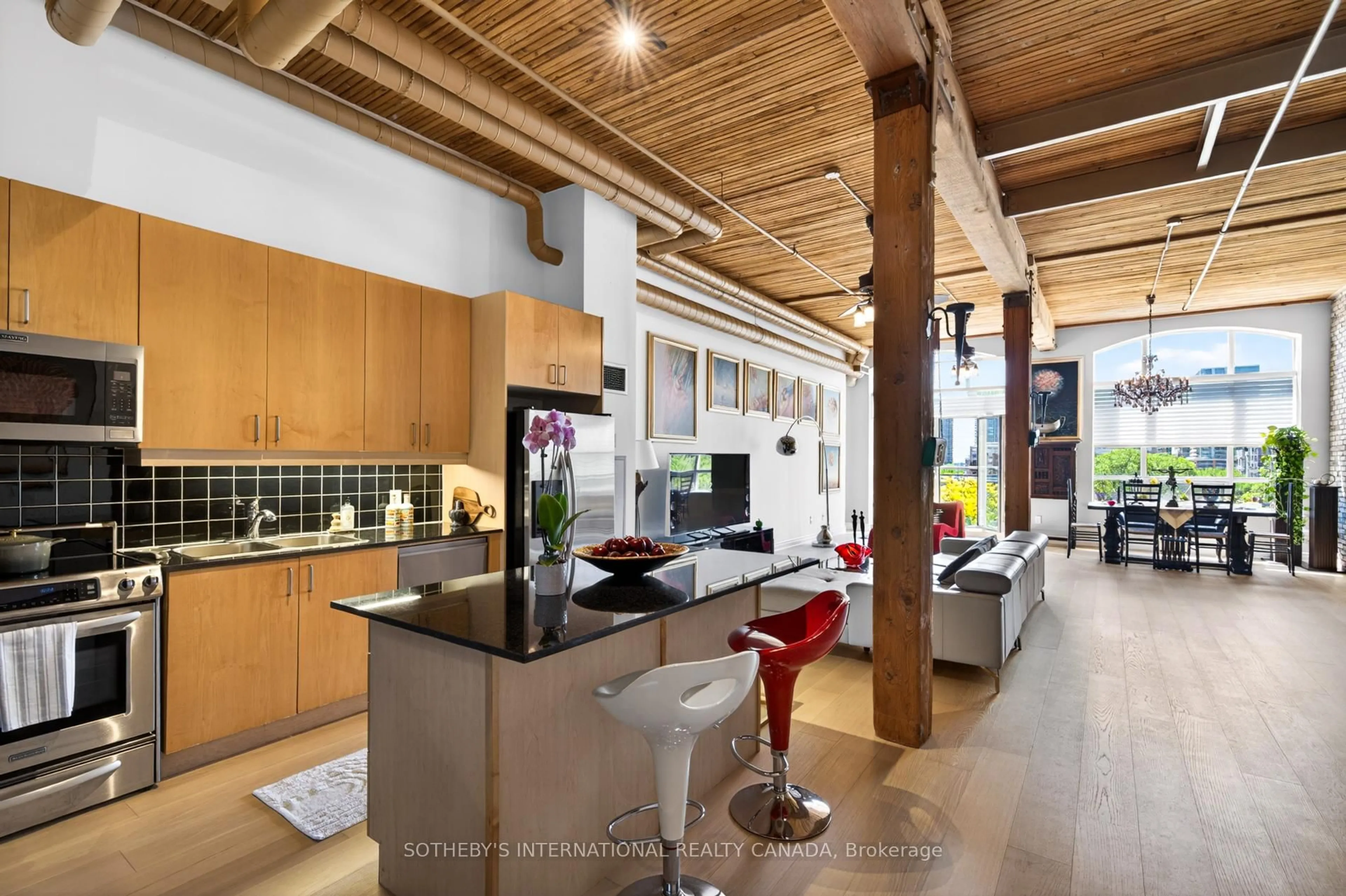 Open concept kitchen, unknown for 993 Queen St #404, Toronto Ontario M6J 1H2