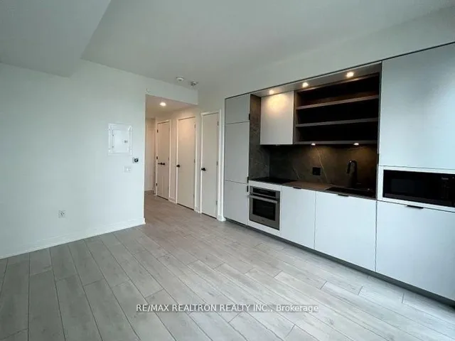 55 Charles St #3111, Toronto 4