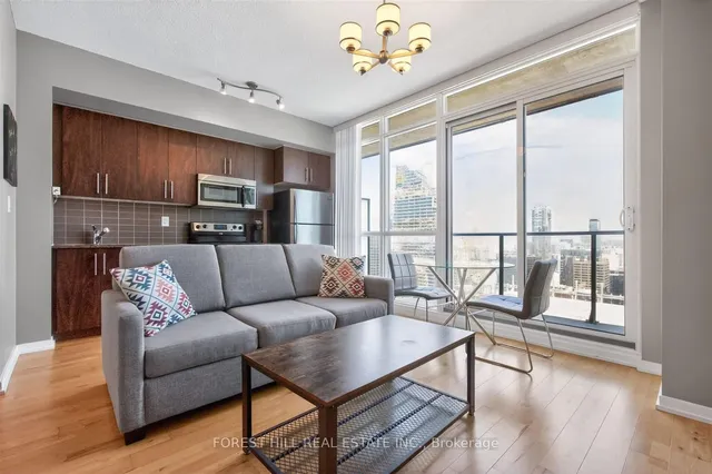 65 Bremner Blvd #4607, Toronto 4