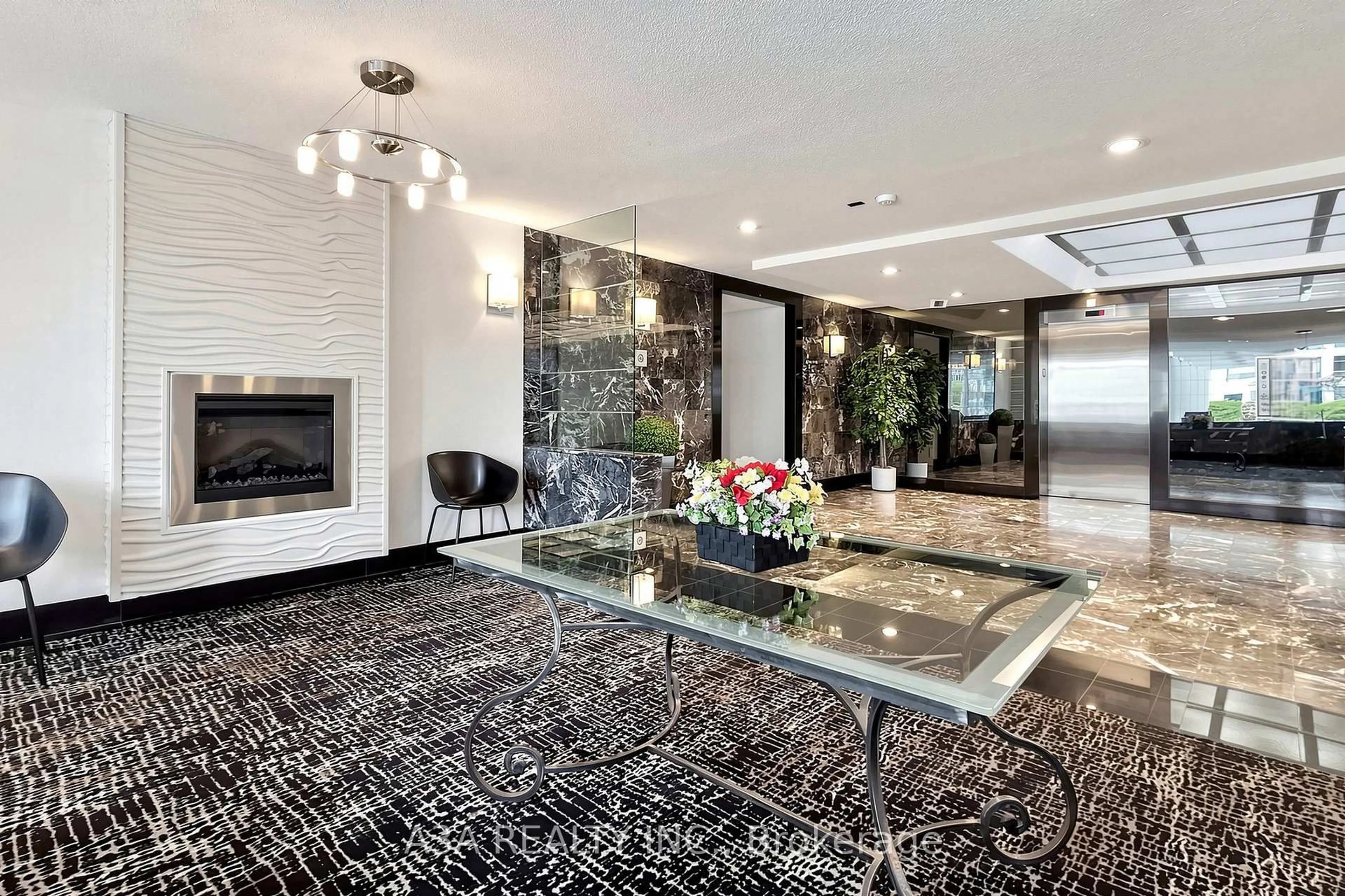 Lobby for 5765 Yonge St #905, Toronto Ontario M2M 4H9