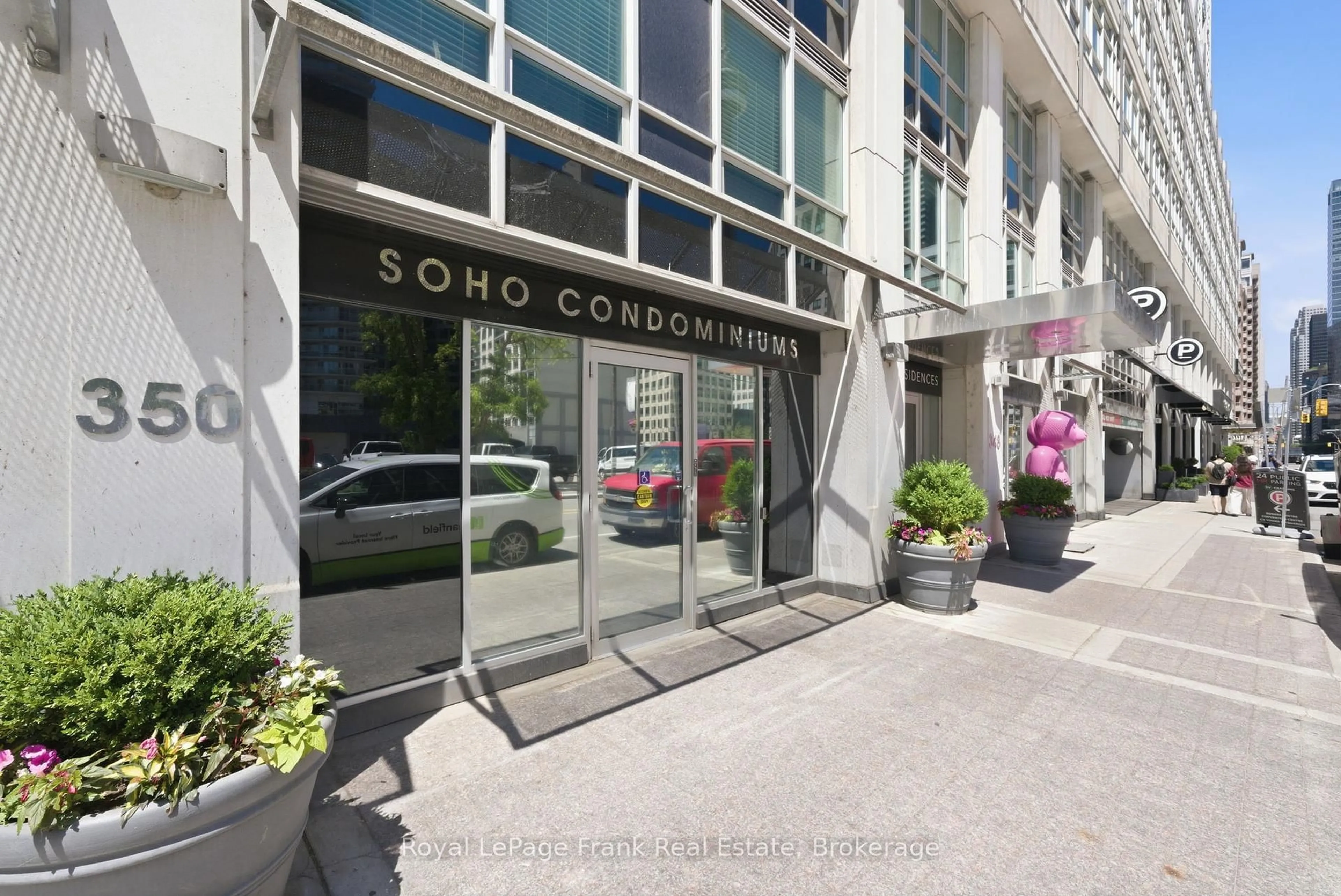 Unknown for 350 Wellington St #M24, Toronto Ontario M5V 3W9