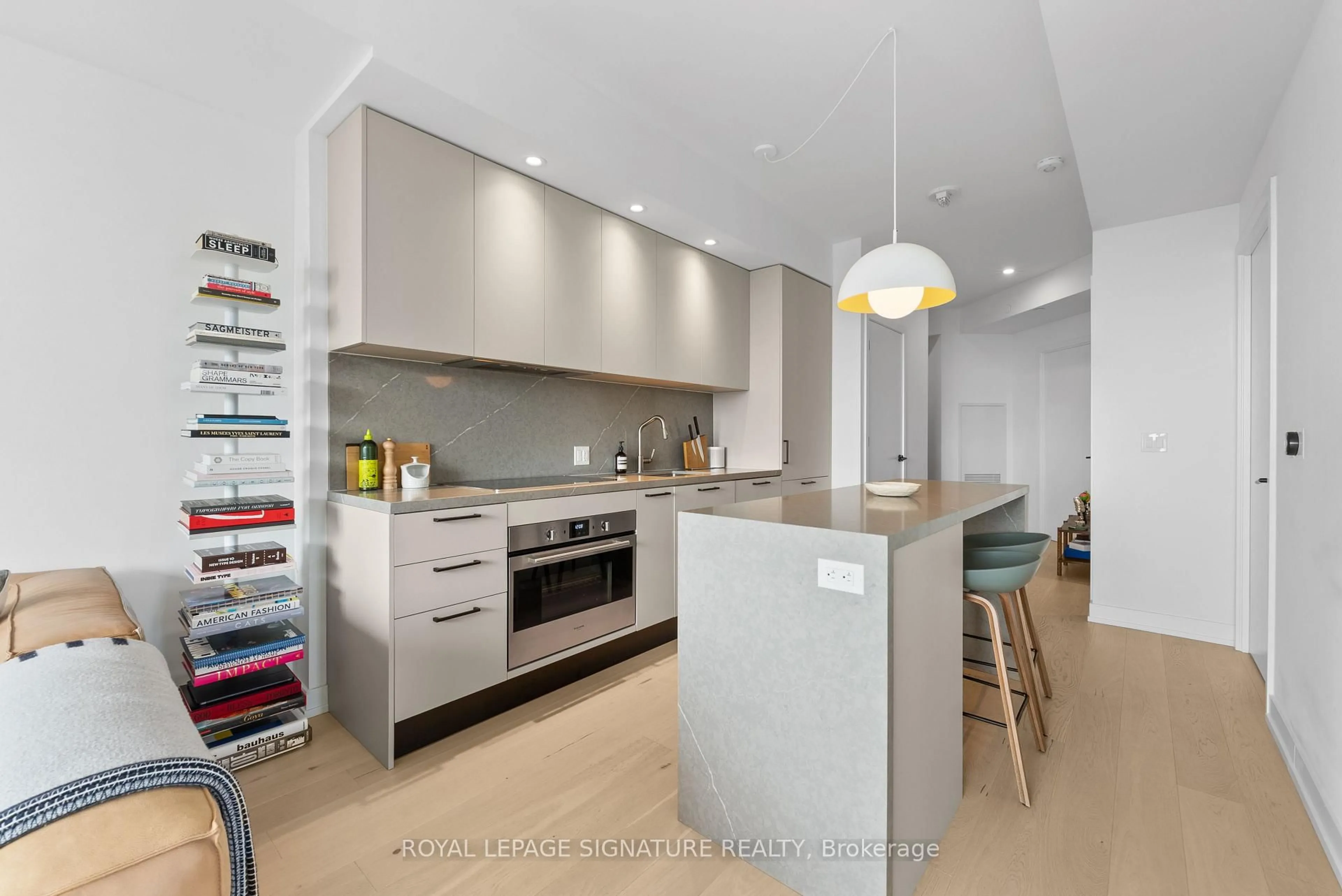 Contemporary kitchen, unknown for 200 Sudbury St #1101, Toronto Ontario M6J 0H1