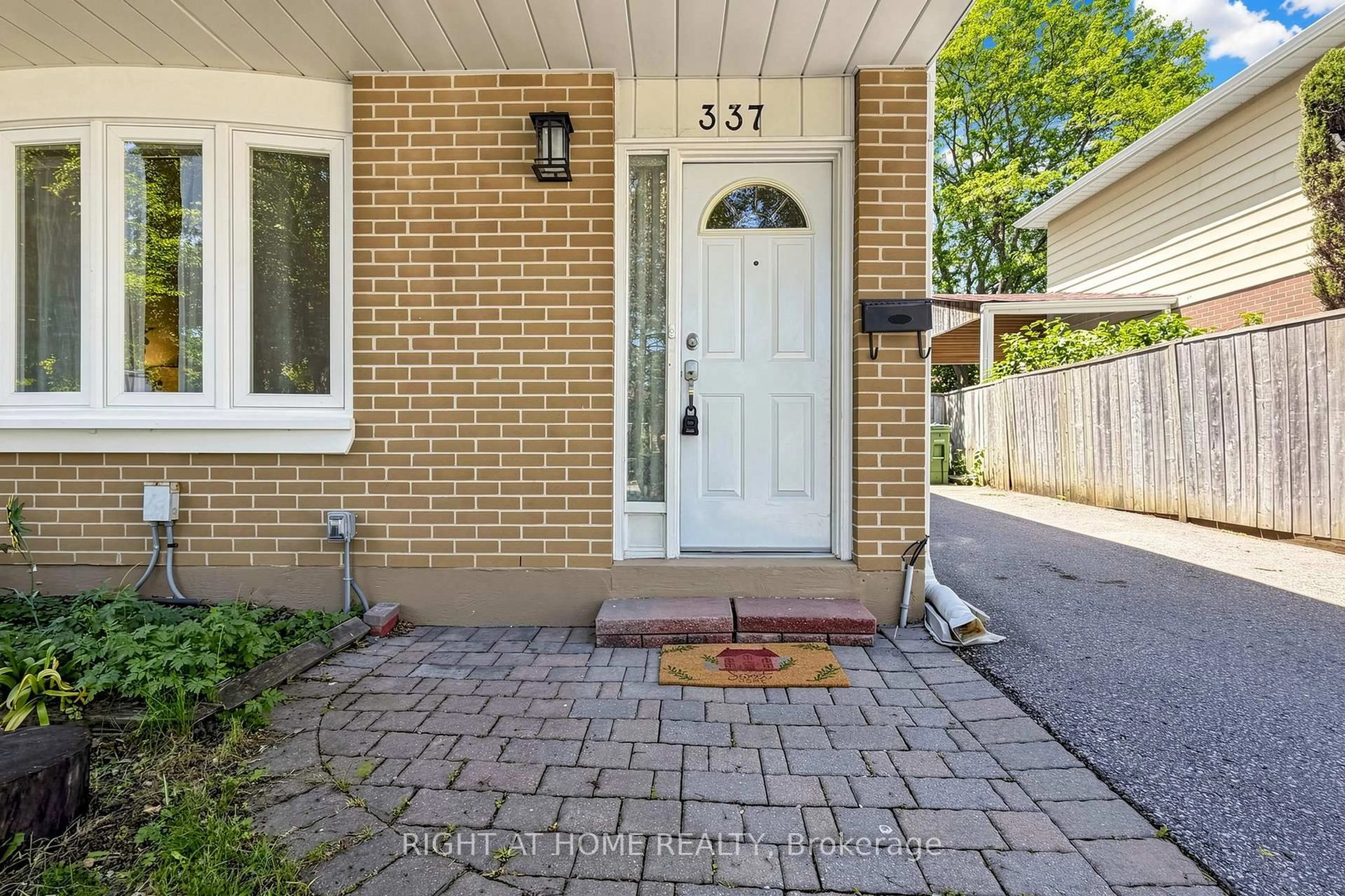 Home with brick exterior material, street for 337 Hollyberry Tr, Toronto Ontario M2H 2P5