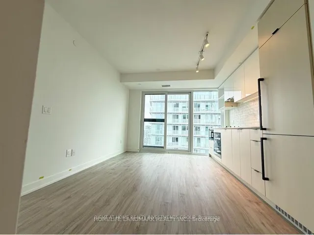 252 Church St #2906, Toronto 2