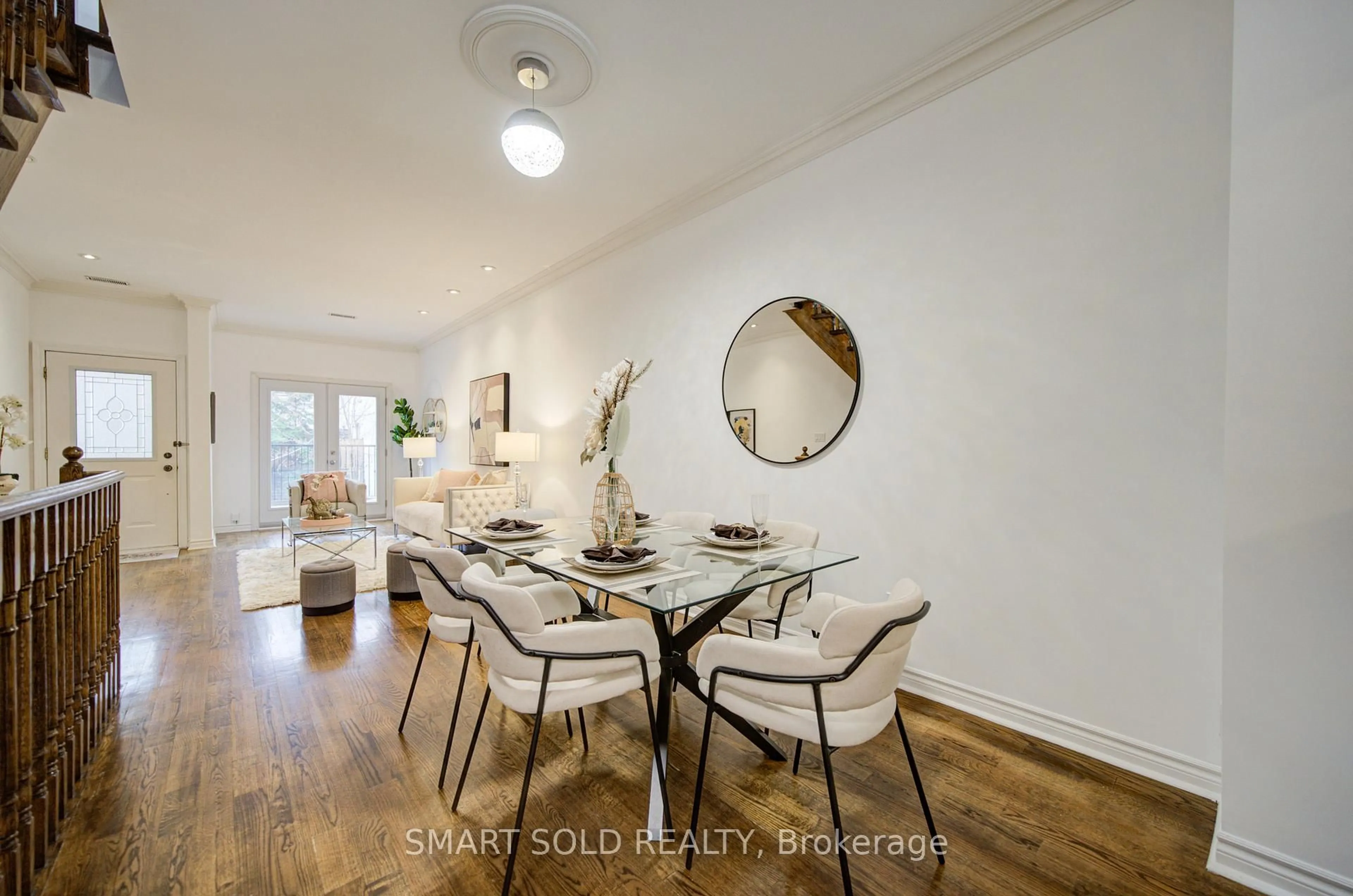 Dining room, wood/laminate floor for 11 Humphrey Gate, Toronto Ontario M3C 4B8