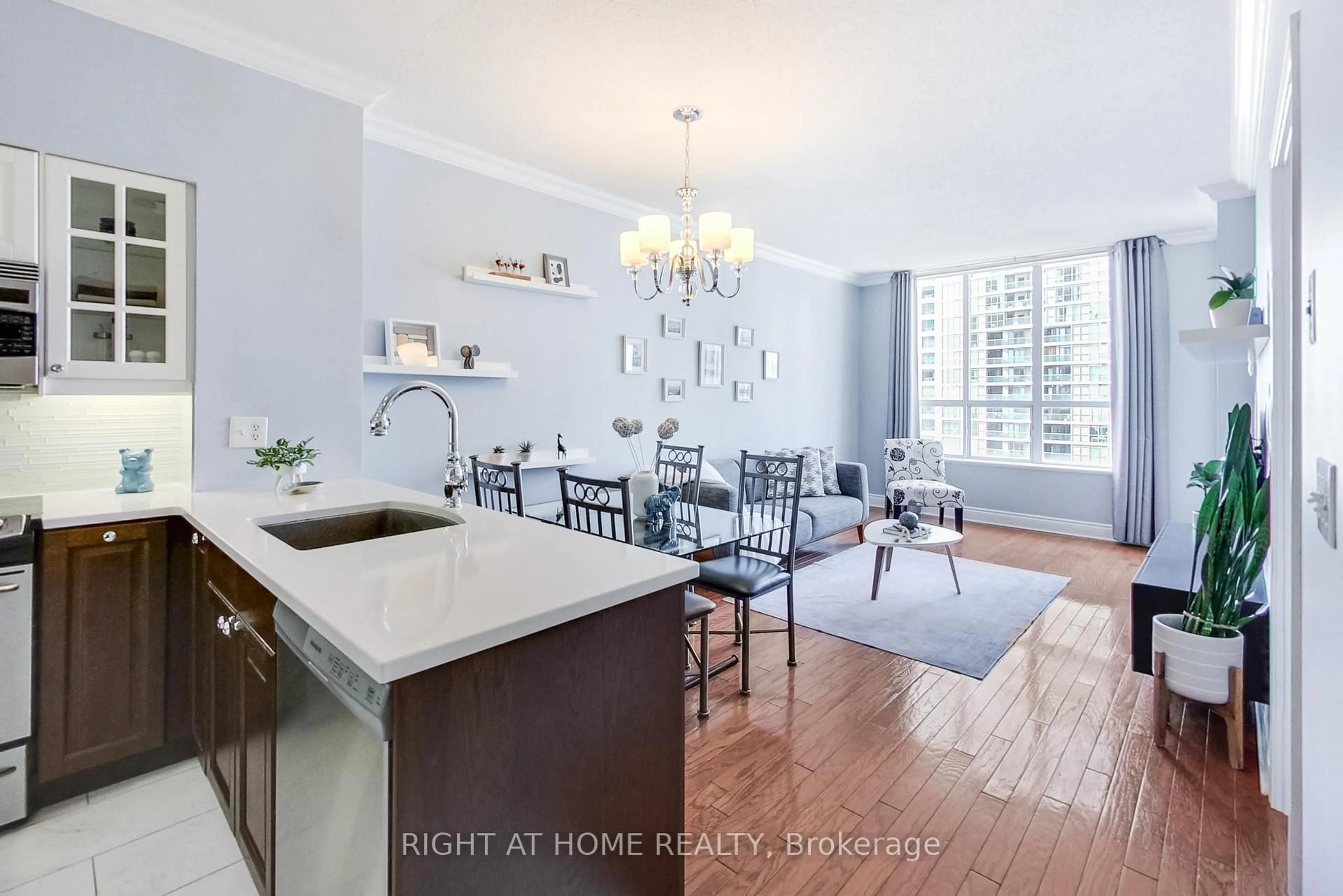 Open concept kitchen, unknown for 55 Harrison Garden Blvd #Ph6, Toronto Ontario M2N 7G3