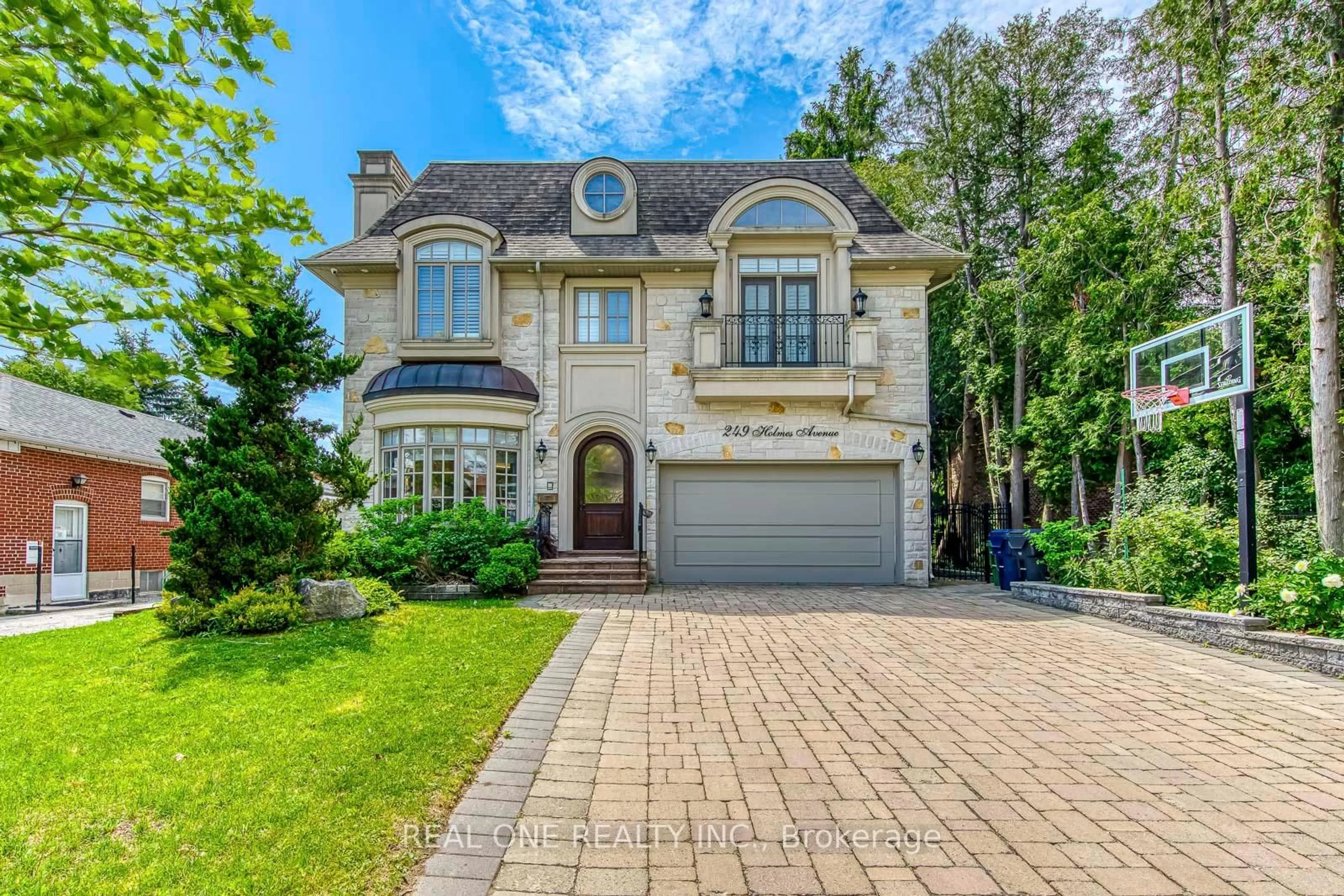 Home with brick exterior material, street for 249 Holmes Ave, Toronto Ontario M2N 4M9