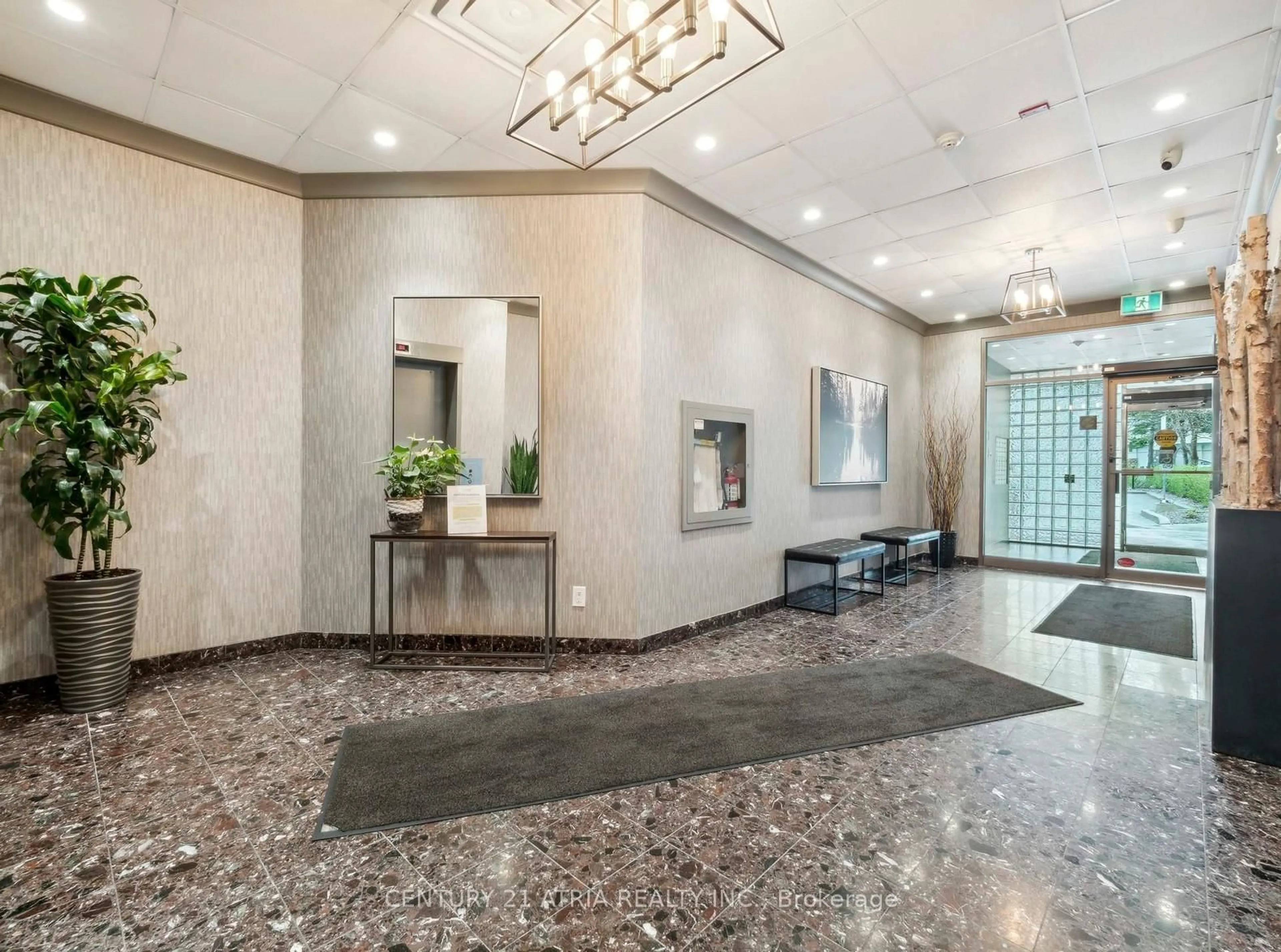 Lobby for 897 Sheppard Ave #310, Toronto Ontario M3H 2T4