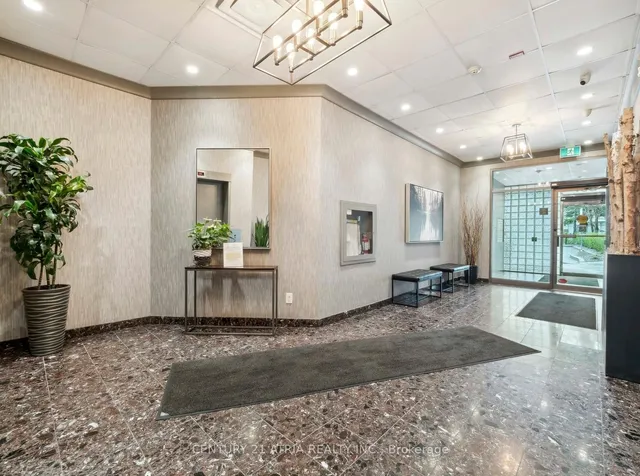897 Sheppard Ave #310, Toronto 2