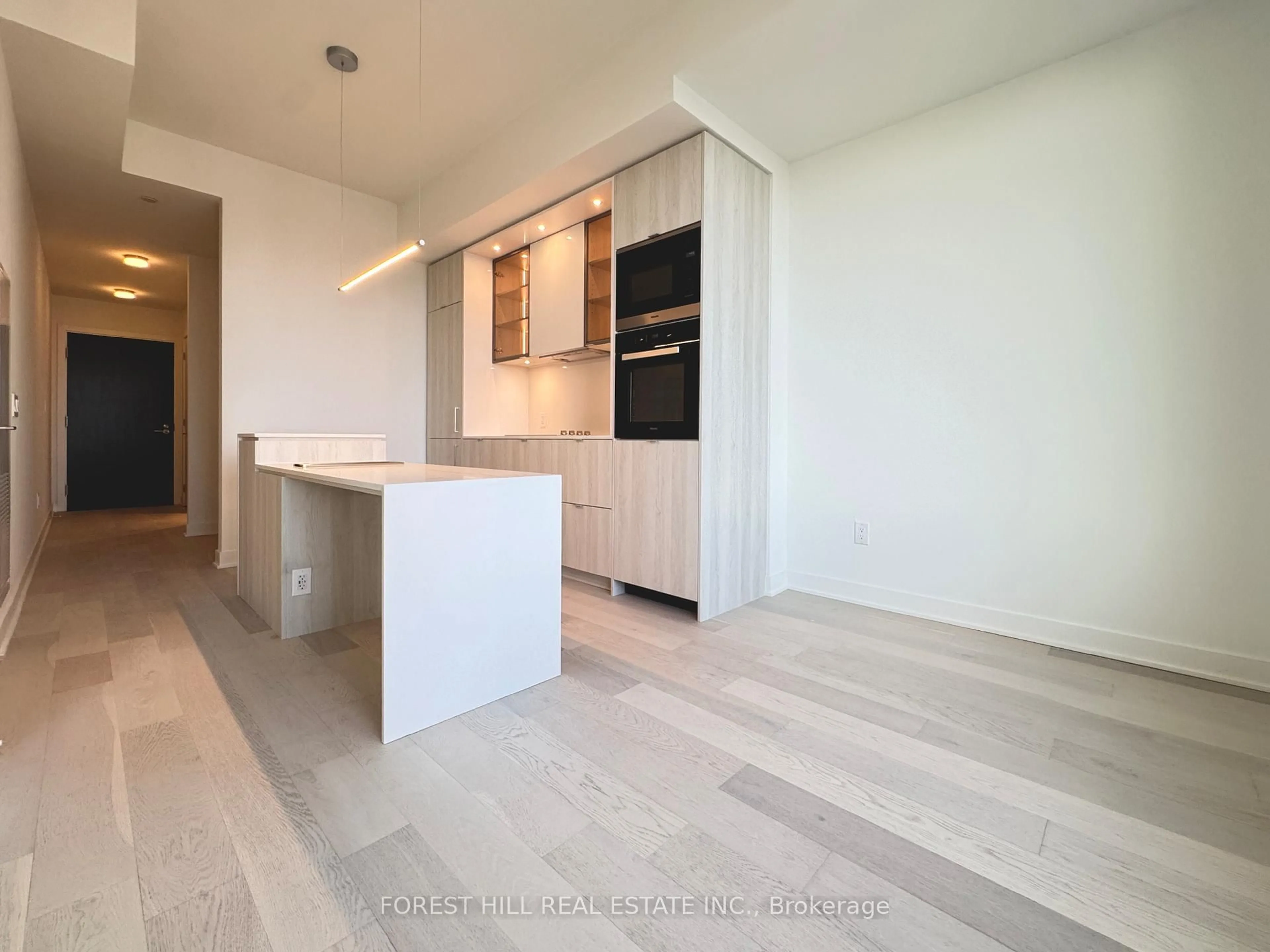 Open concept kitchen, unknown for 11 Yorkville Ave #4508, Toronto Ontario M4W 0B7