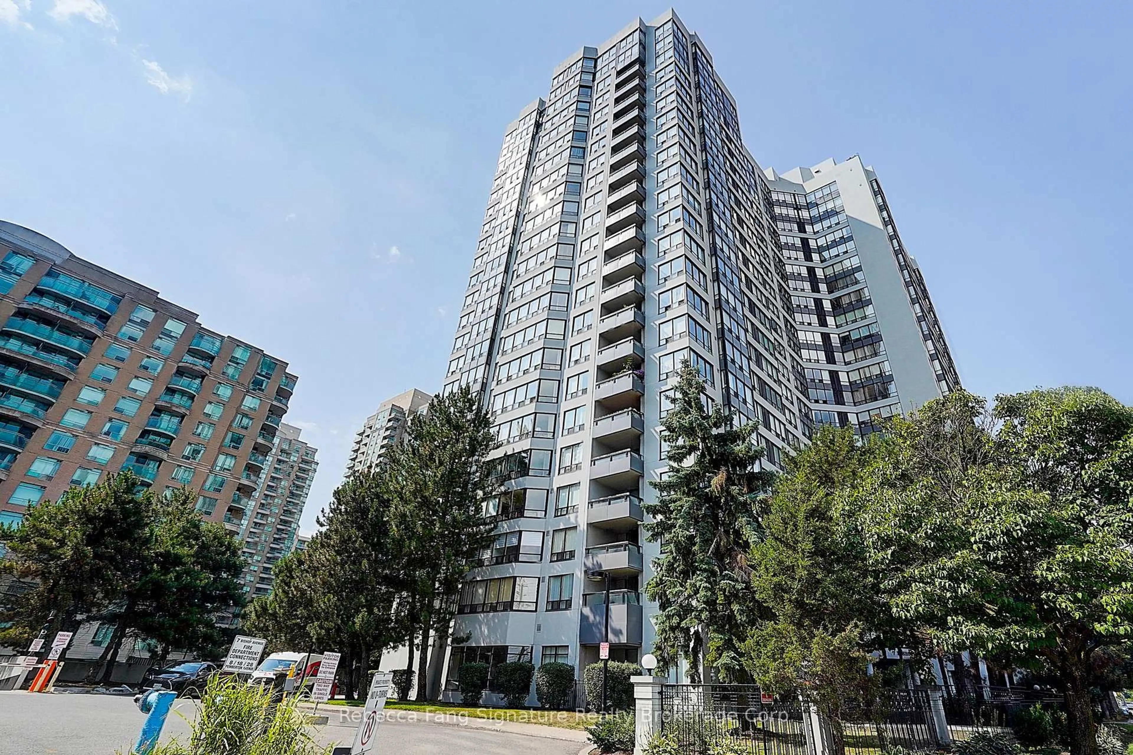 Patio, unknown for 7 Bishop Ave #1511, Toronto Ontario M2M 4J4