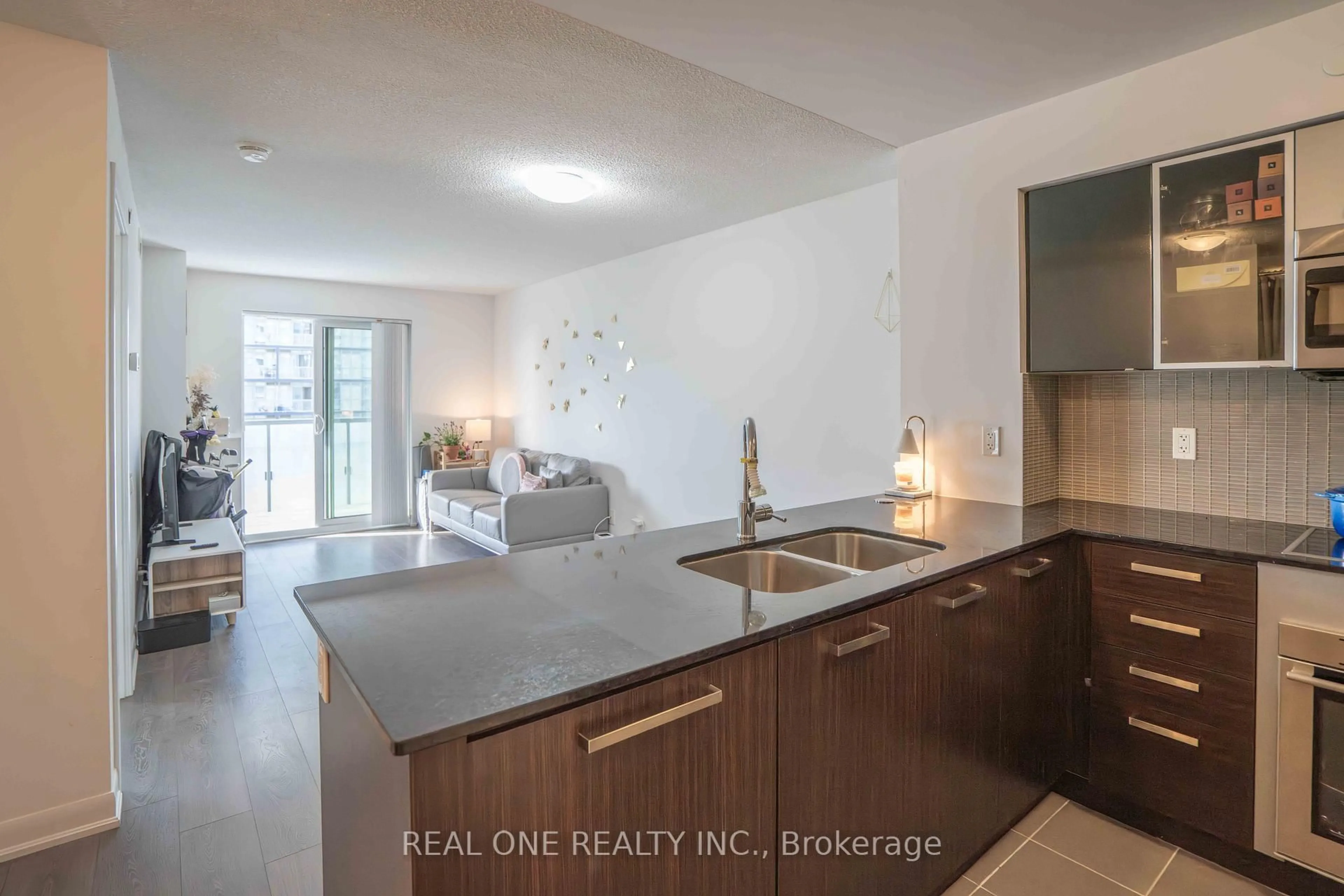 Open concept kitchen, unknown for 5168 Yonge St #1107, Toronto Ontario M2N 5P6