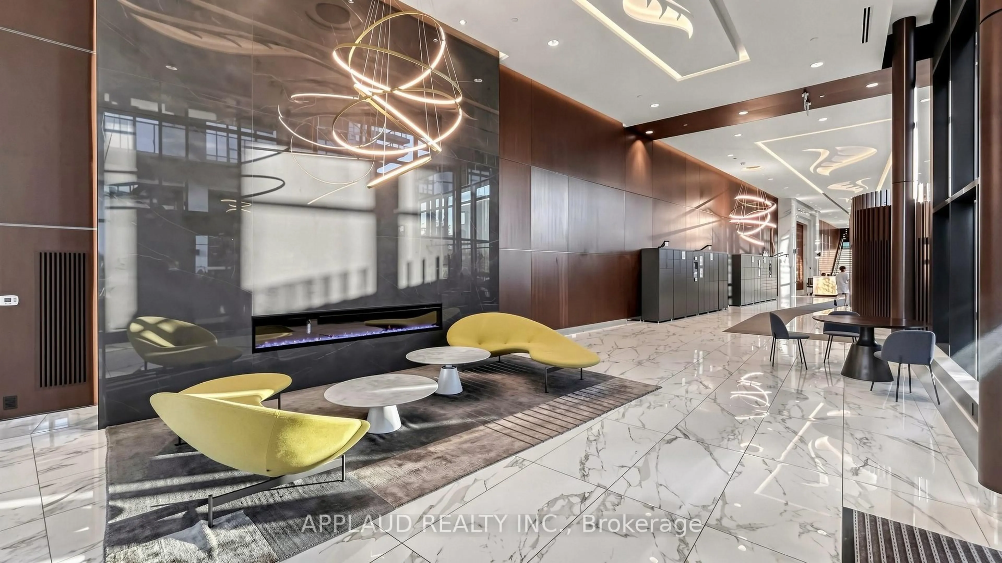 Lobby for 117 Mcmahon Dr #801, Toronto Ontario M2K 0E4