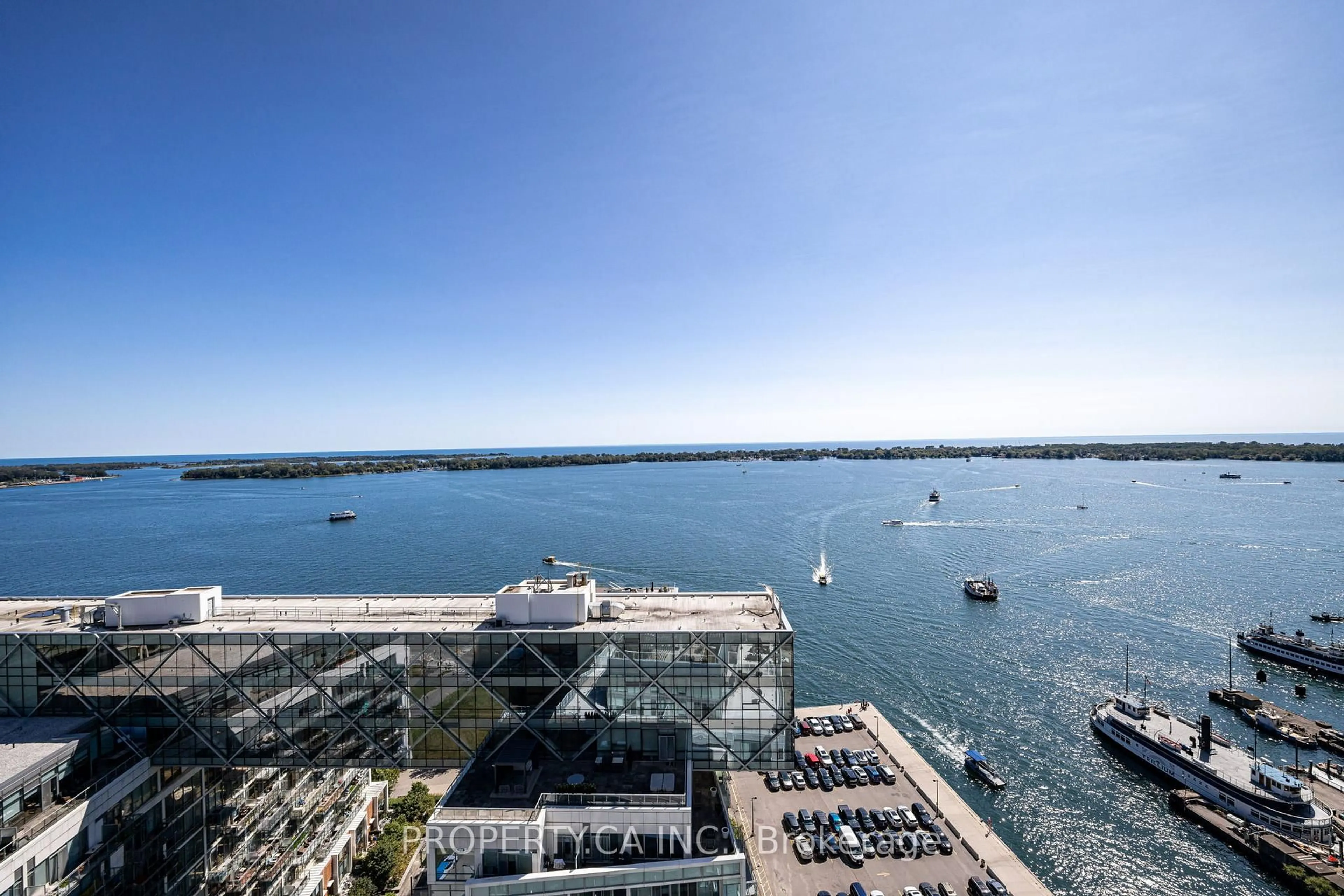 Unknown for 15 Queens Quay #2203, Toronto Ontario M5E 0C5