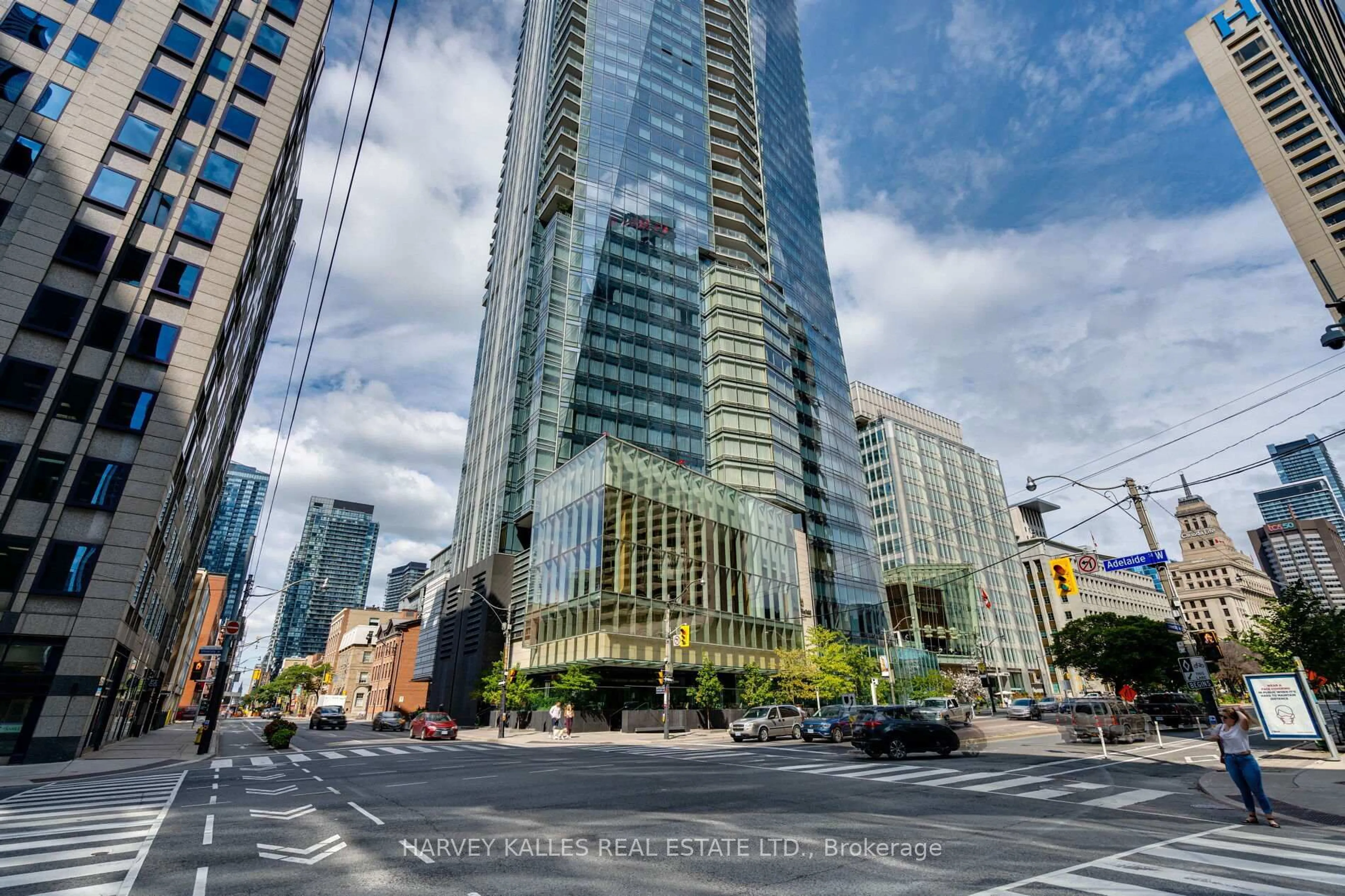 Unknown for 180 University Ave #3907, Toronto Ontario M5M 0A2