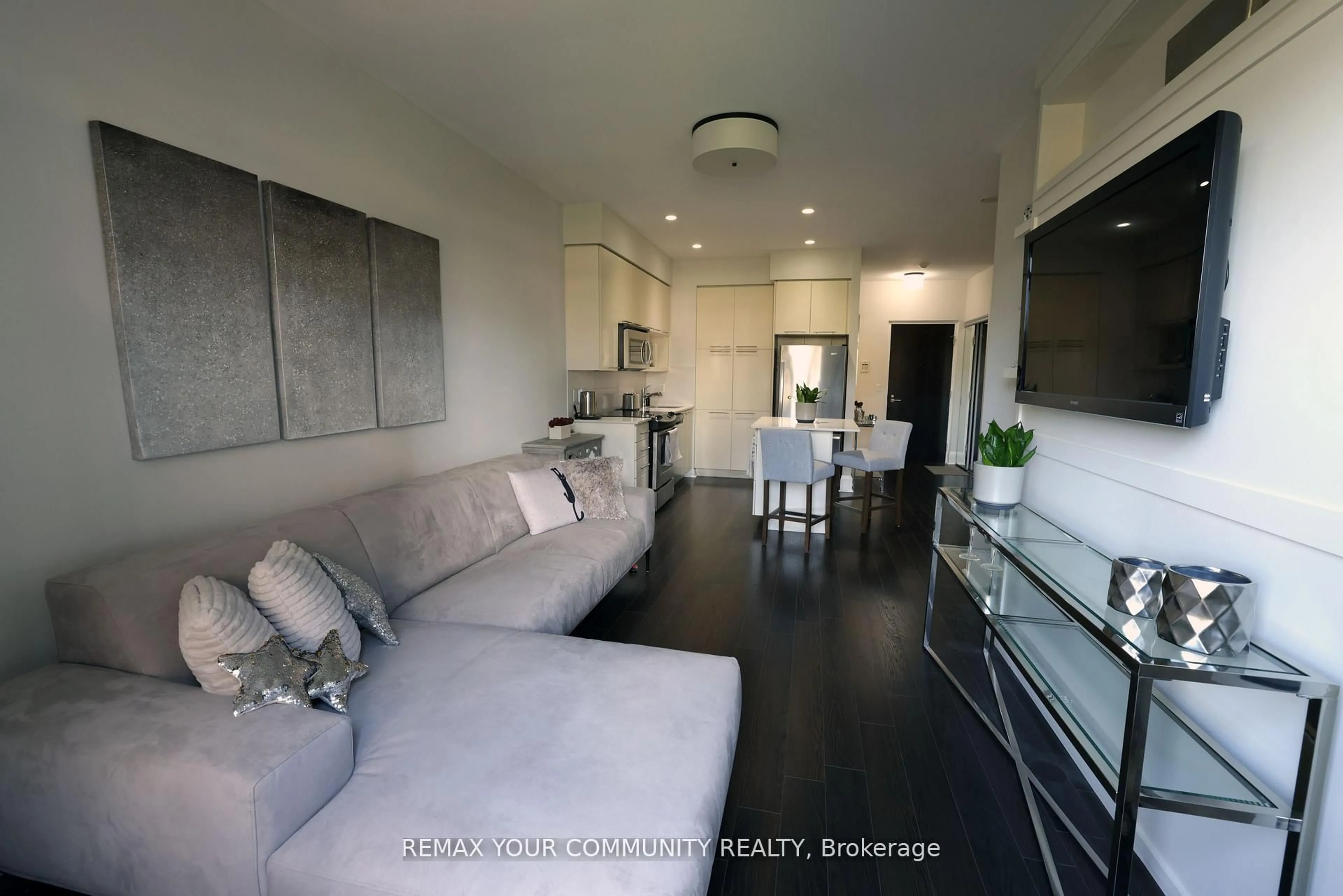 Unknown for 100 Harrison Garden Blvd #317, Toronto Ontario M2N 0C2