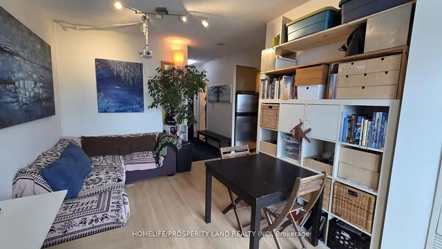 120 Homewood Ave #1706, Toronto 2