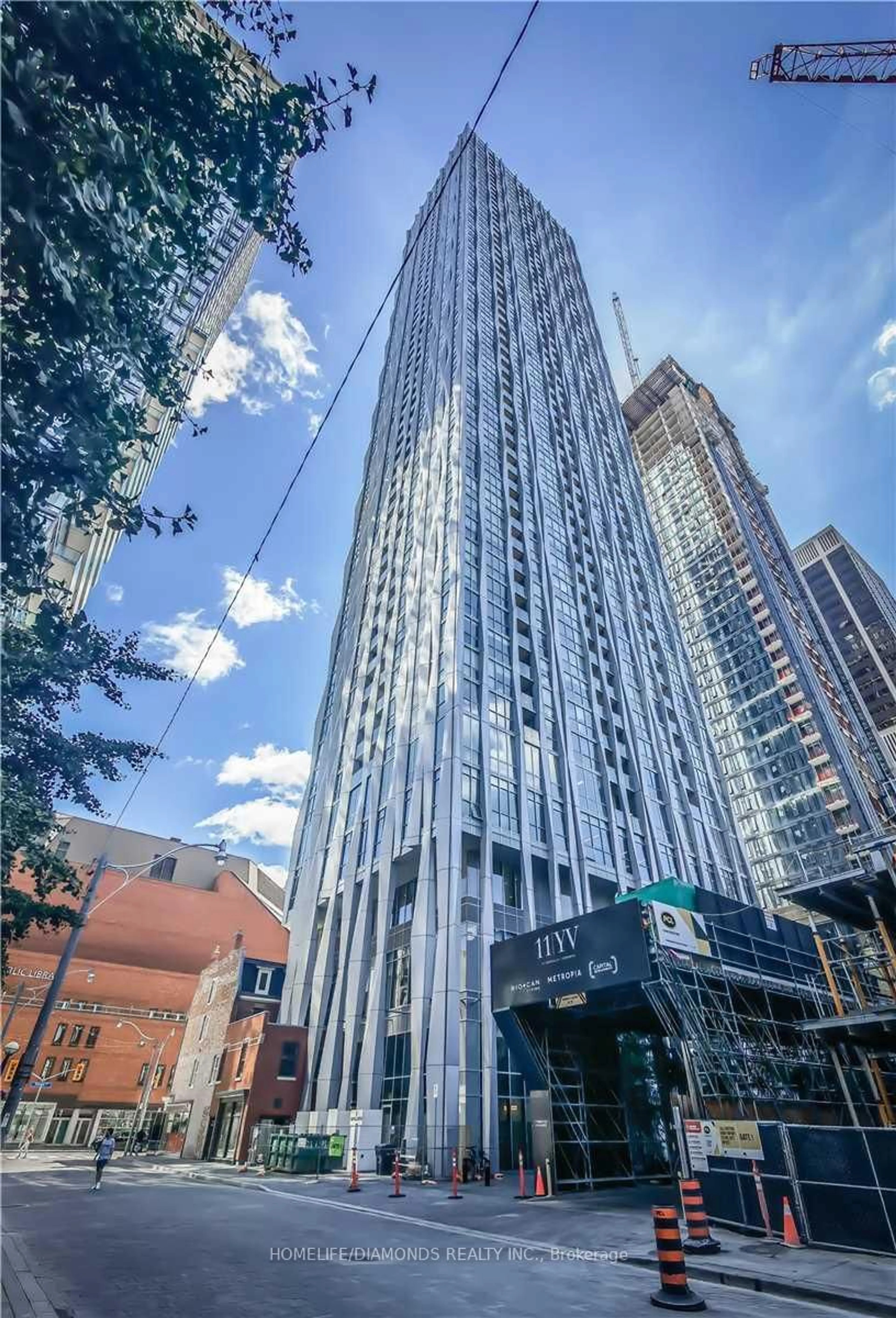 Unknown for 1 Yorkville Ave #3302, Toronto Ontario M4W 1L1