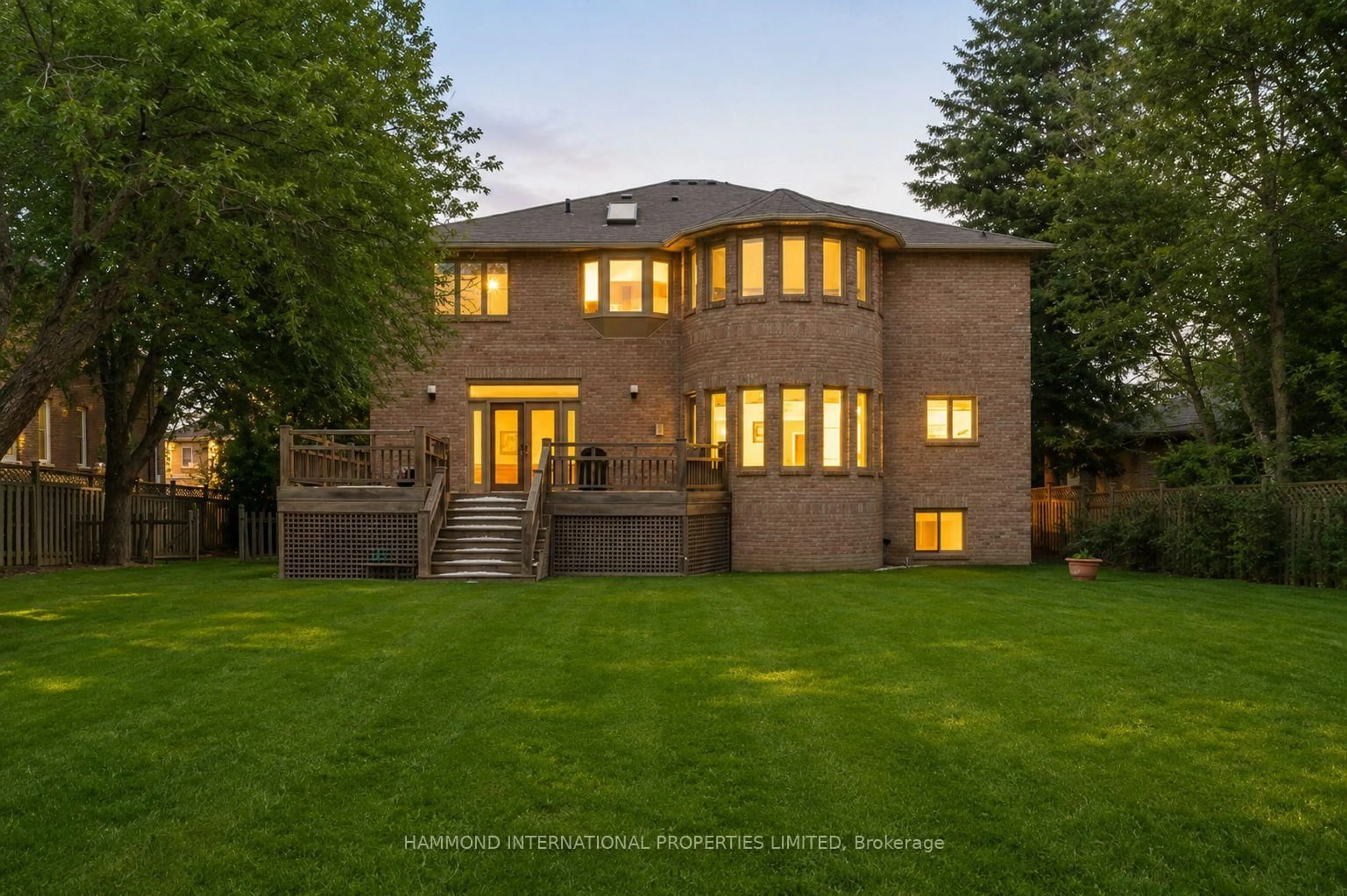 Home with brick exterior material, unknown for 78 Gerald St, Toronto Ontario M2L 2M8
